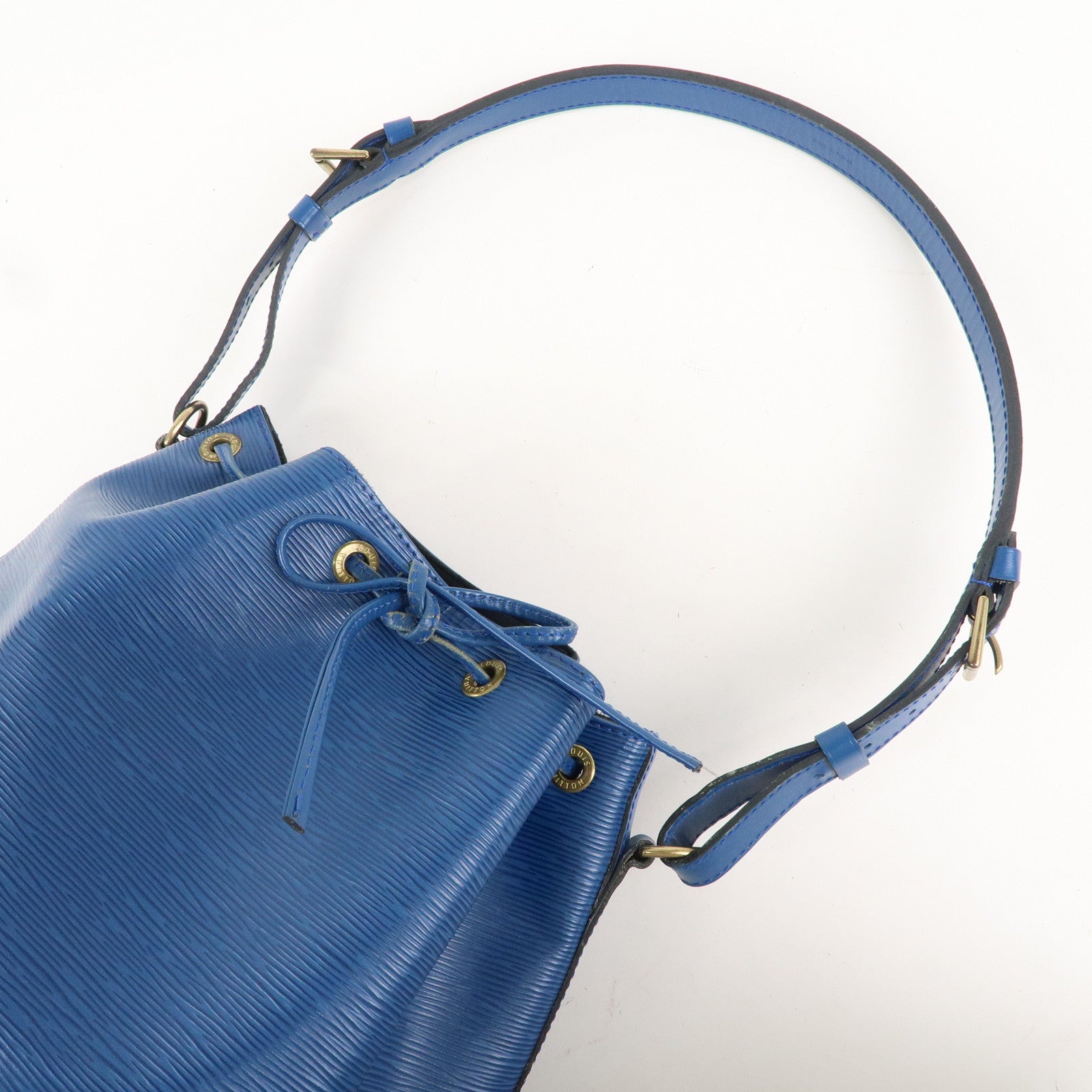 Louis Vuitton Epi Petit Noe Shoulder Bag Toledo Blue M44105