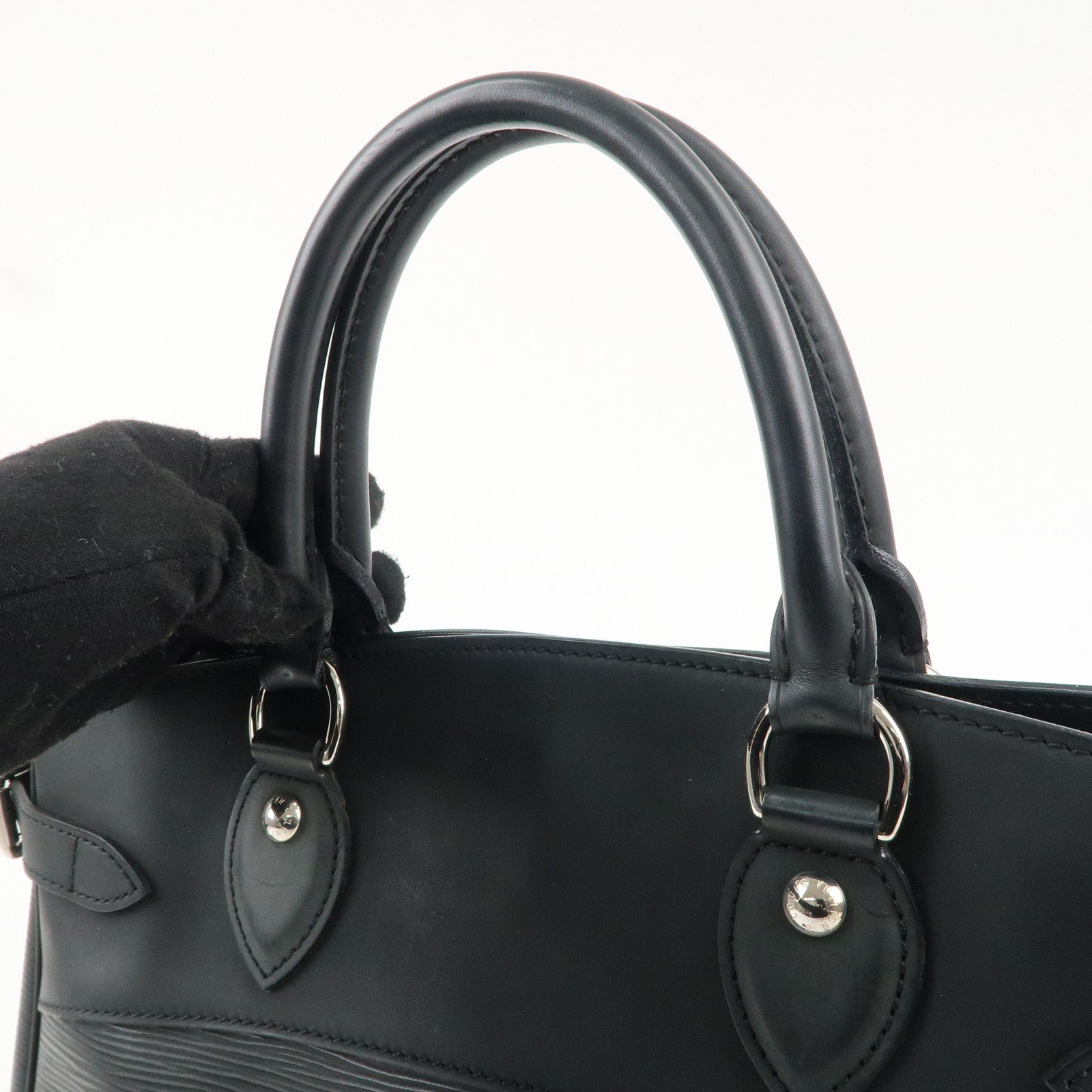 Louis Vuitton Epi Passy PM Hand Bag Noir Black M59262