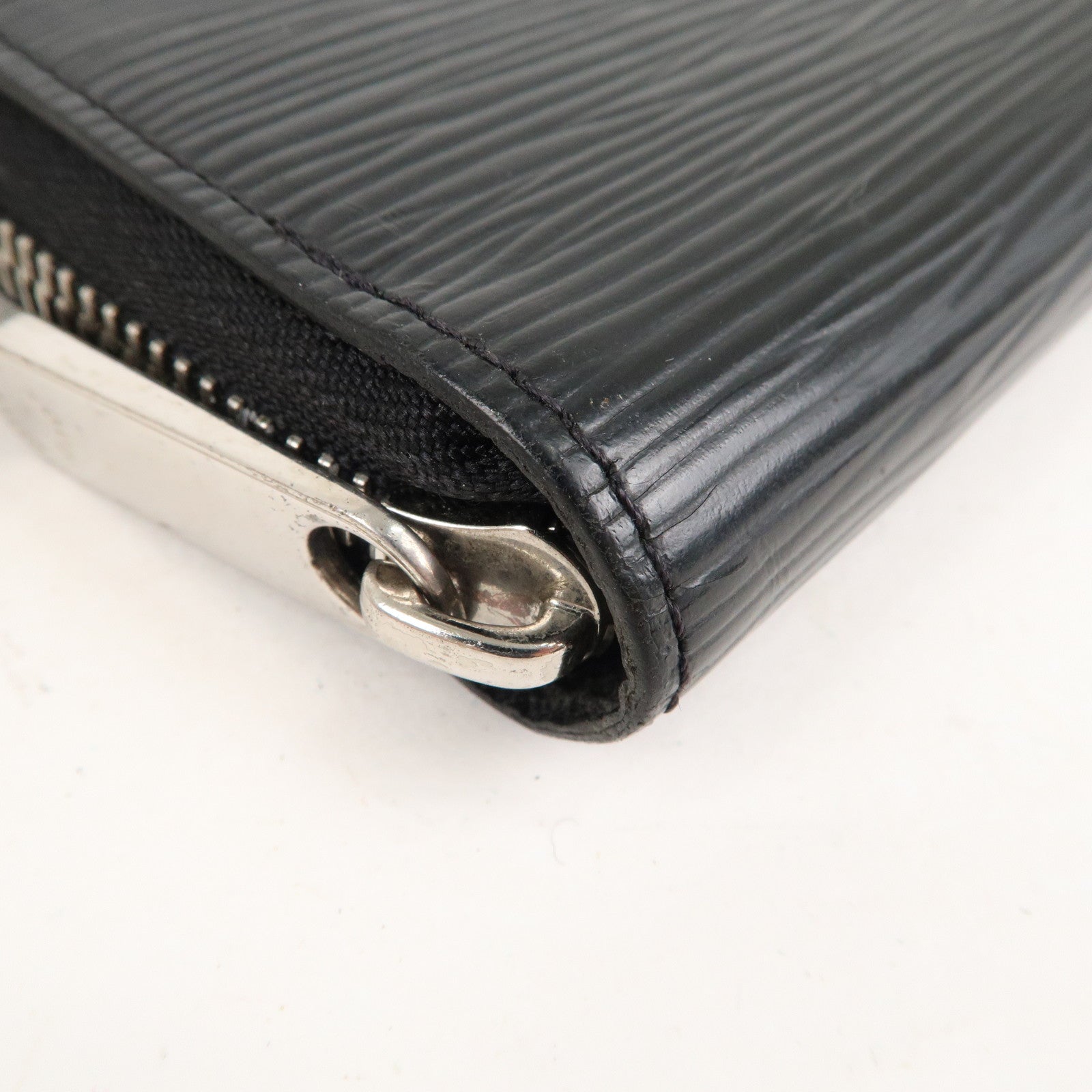 Louis Vuitton Epi Zippy Wallet Zip Round Long Wallet Black M61857