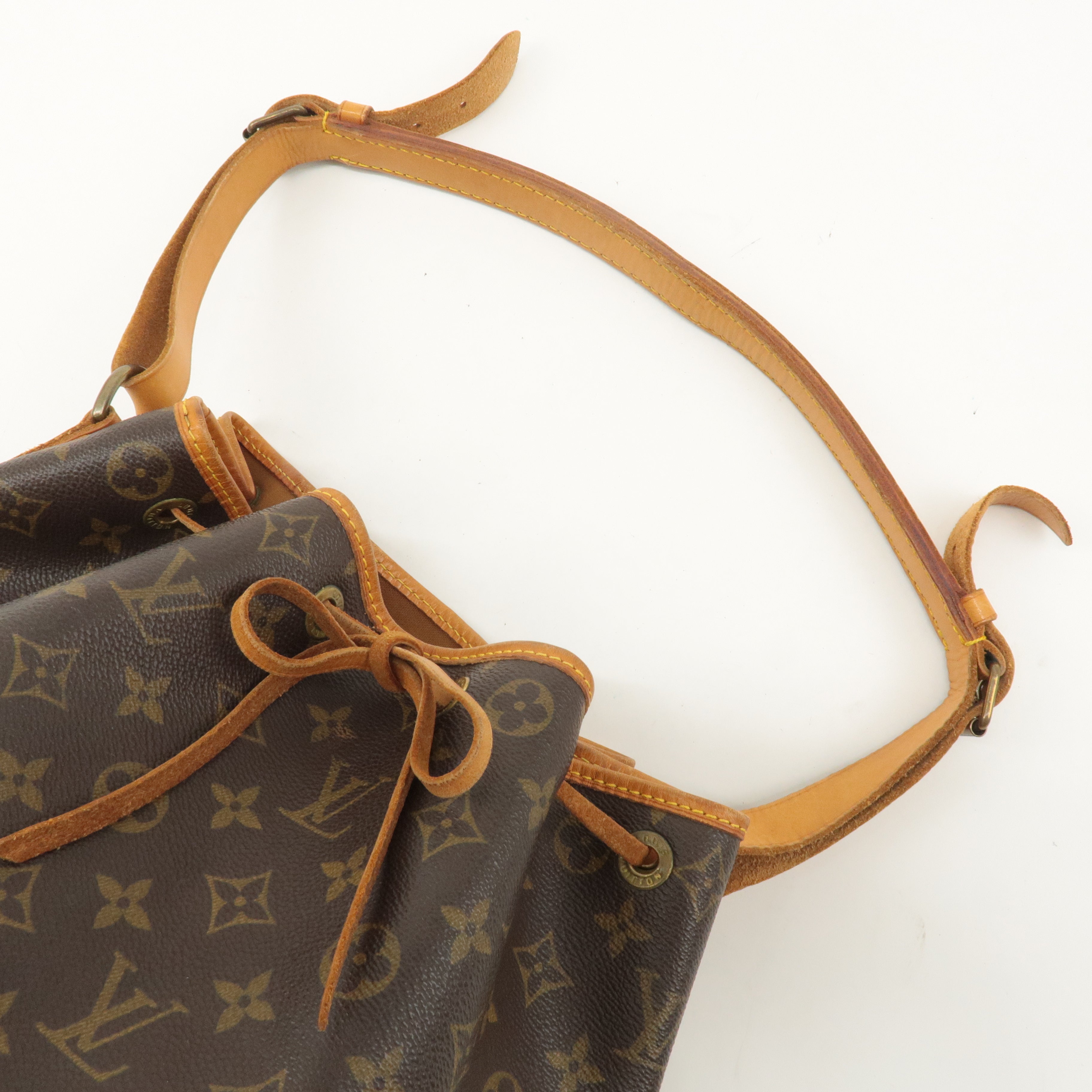 Louis Vuitton Monogram Noe Shoulder Bag Hand Bag Brown M42224