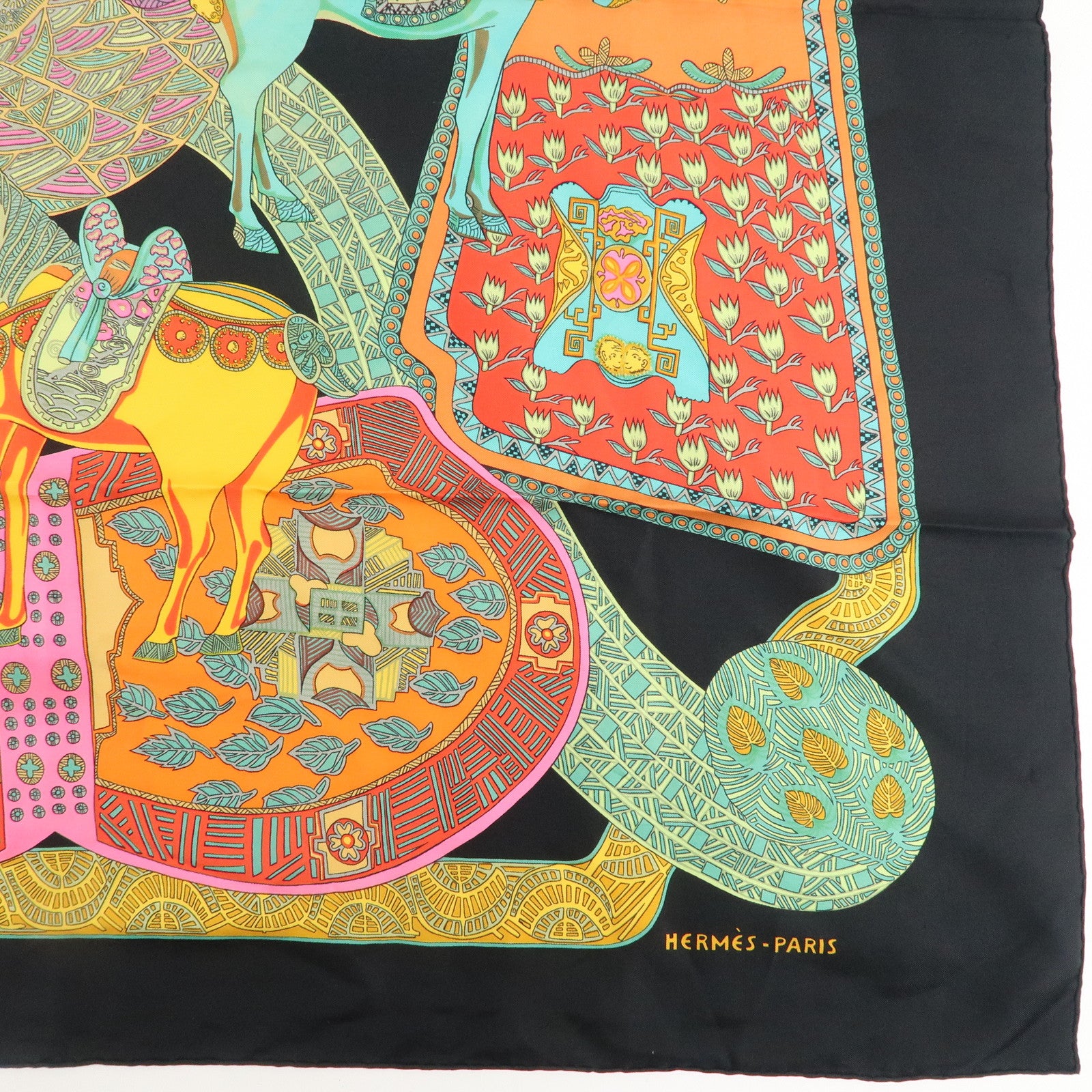 HERMES Carre 90 Silk 100% Scarf Art des STEPPES Step Art Print