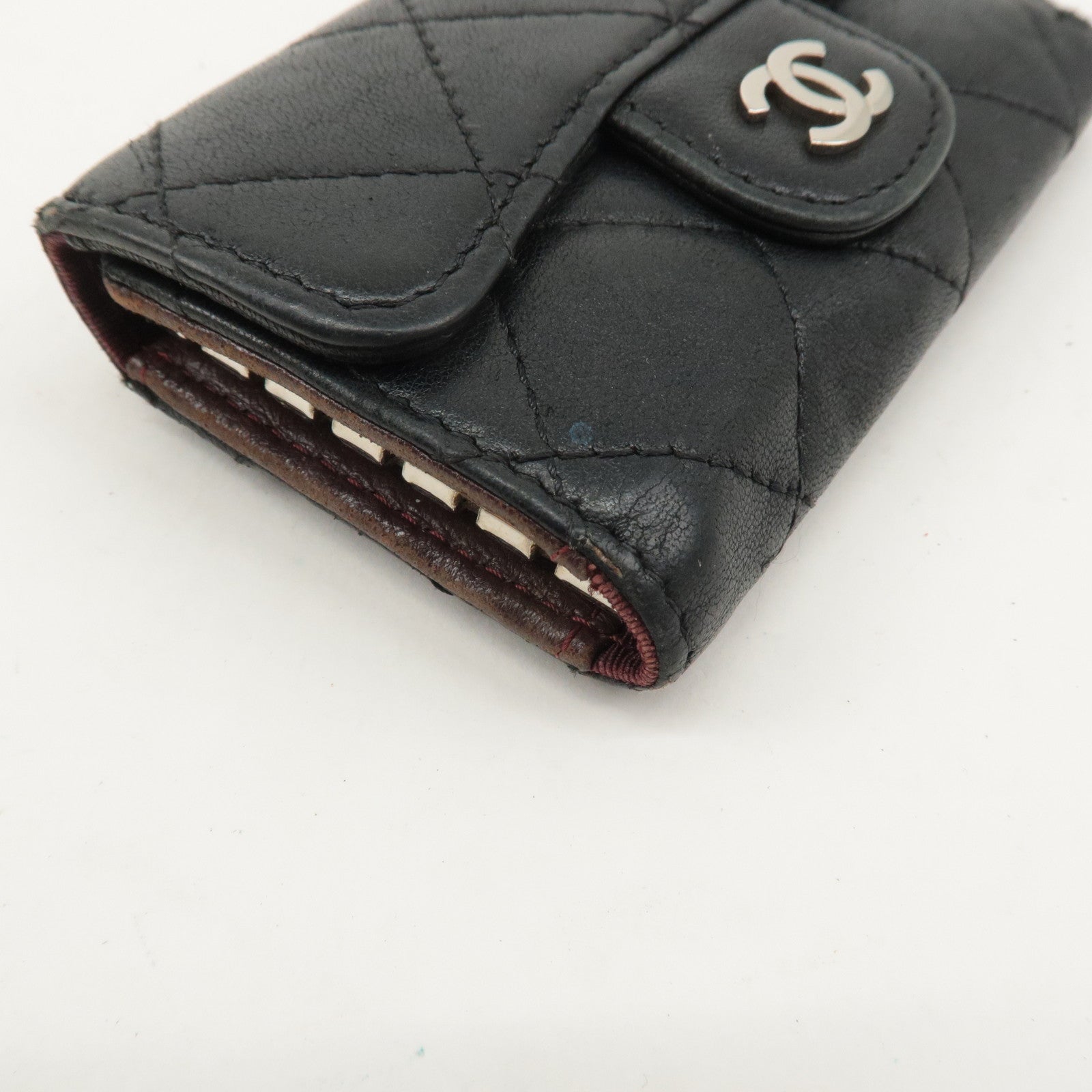 CHANEL Matelasse Lamb Skin 6 Rings Key Case Black A31503