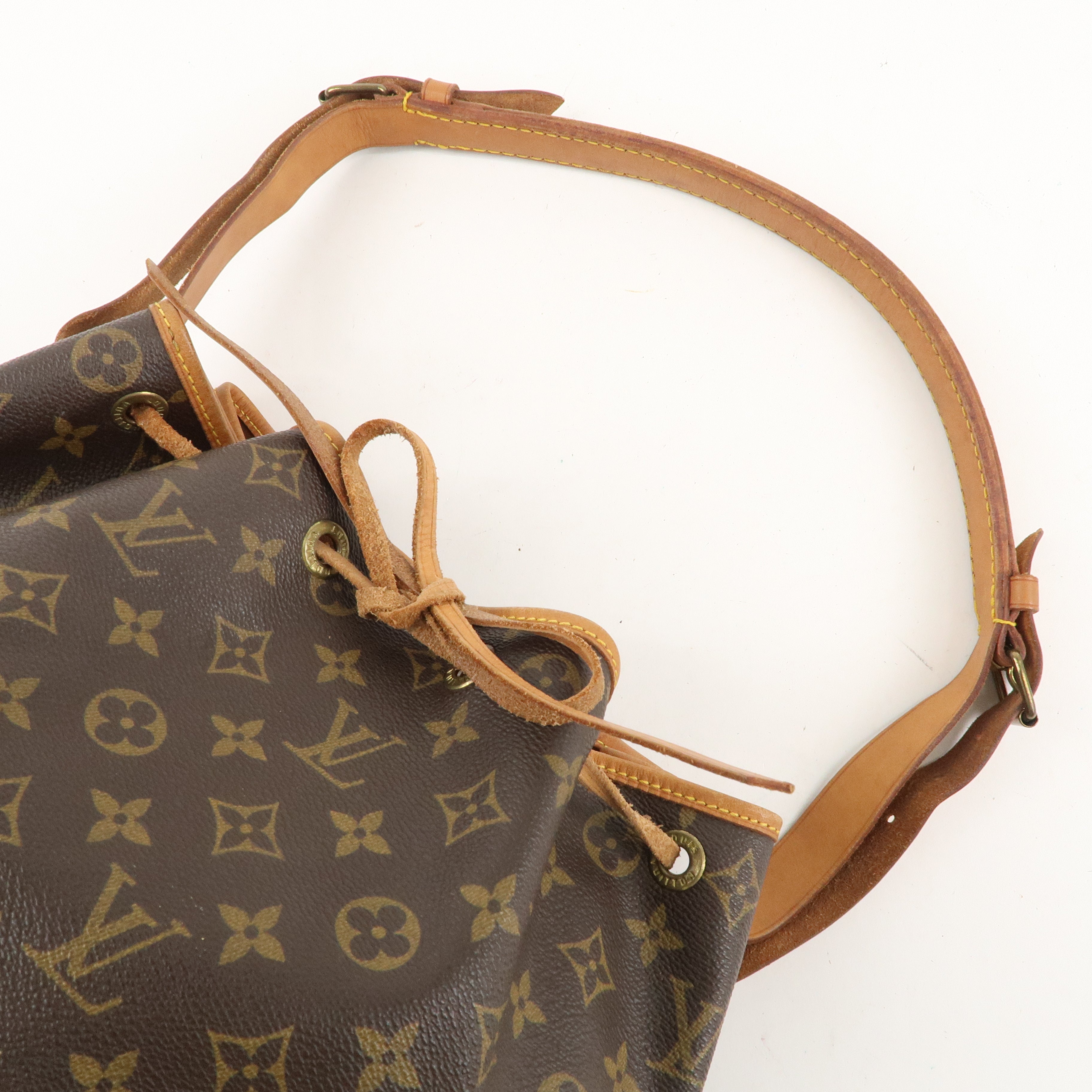 Louis Vuitton Monogram Noe Shoulder Bag Brown M42224