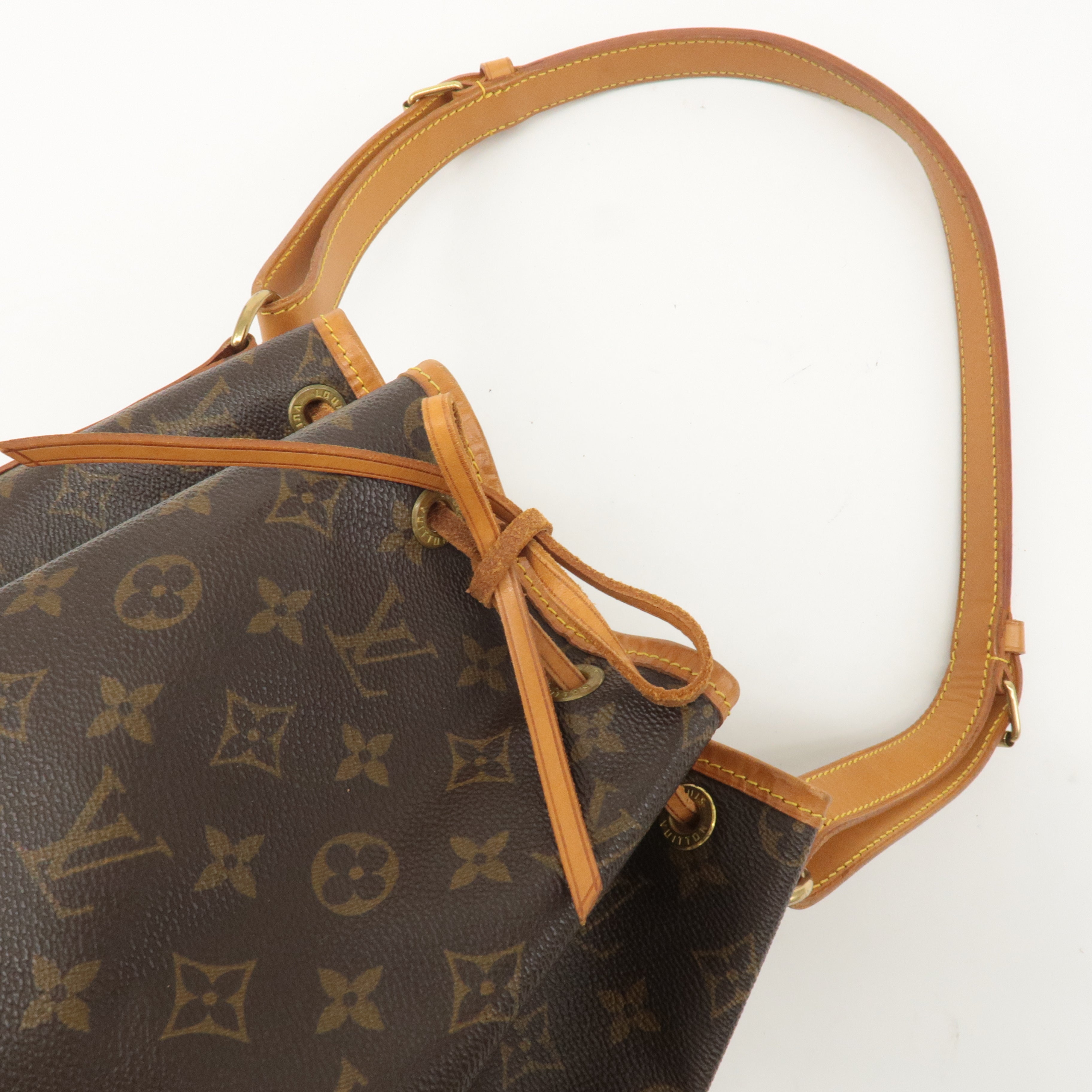 Louis Vuitton Monogram Noe Shoulder Bag Hand Bag Brown M42224