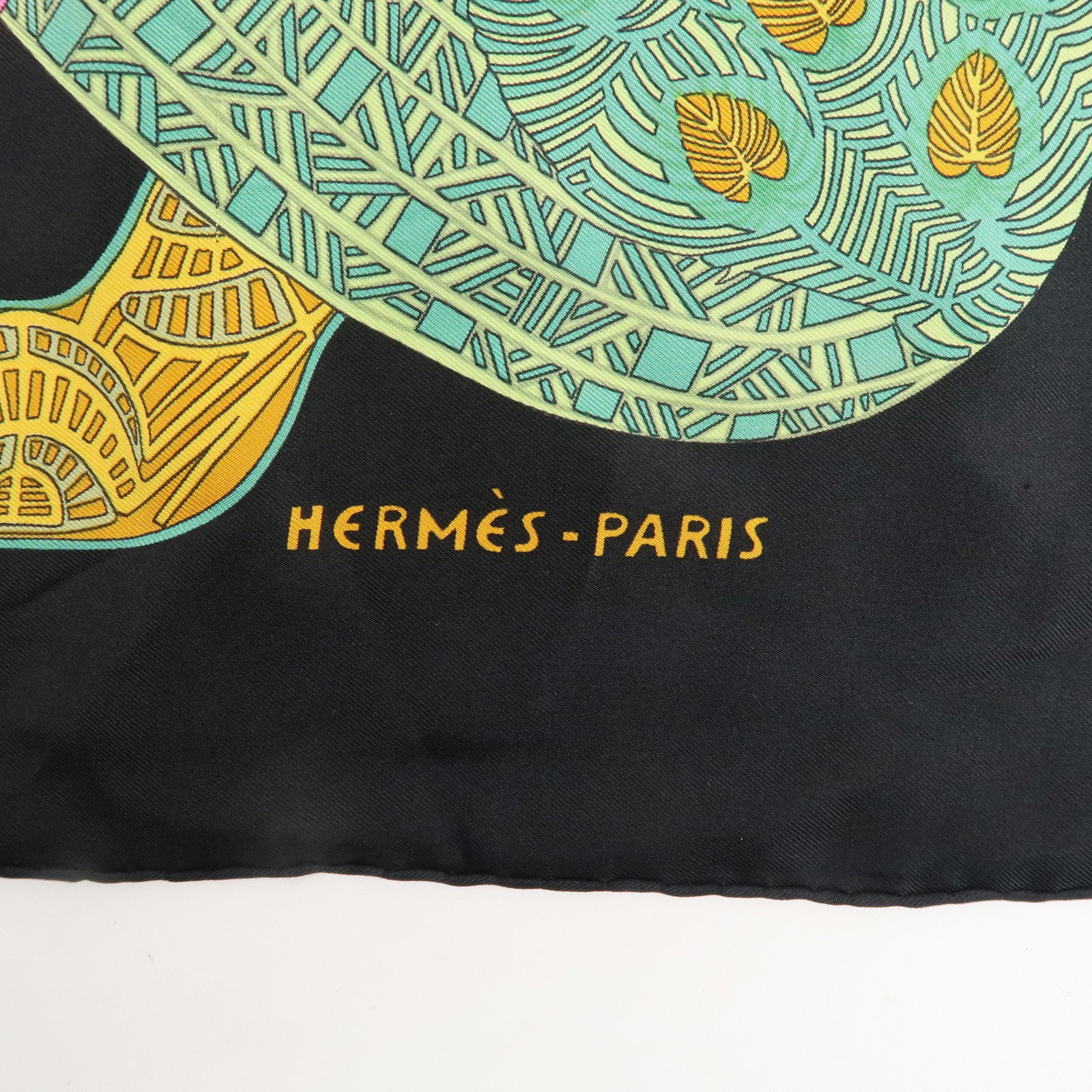 HERMES Carre 90 Silk 100% Scarf Art des STEPPES Step Art Print