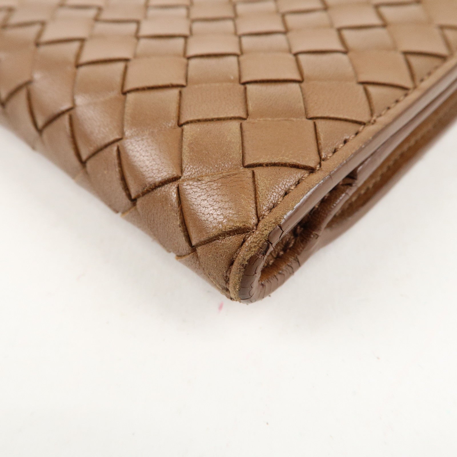 BOTTEGA VENETA Intrecciato Leather Bi-fold Long Wallet 114074