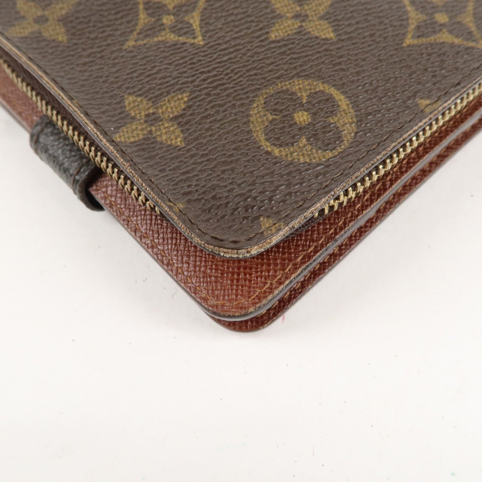 Louis Vuitton Monogram Compact Zip Small Wallet Brown M61667