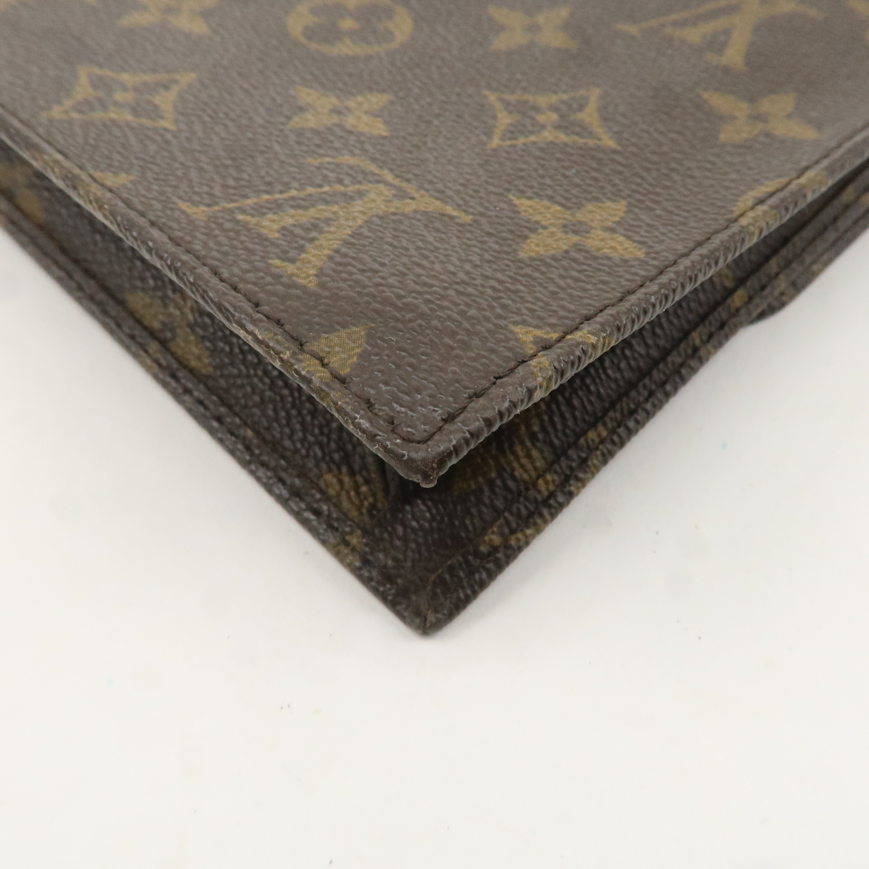 Louis Vuitton Monogram Pochette Lava 23 Clutch Bag M51940