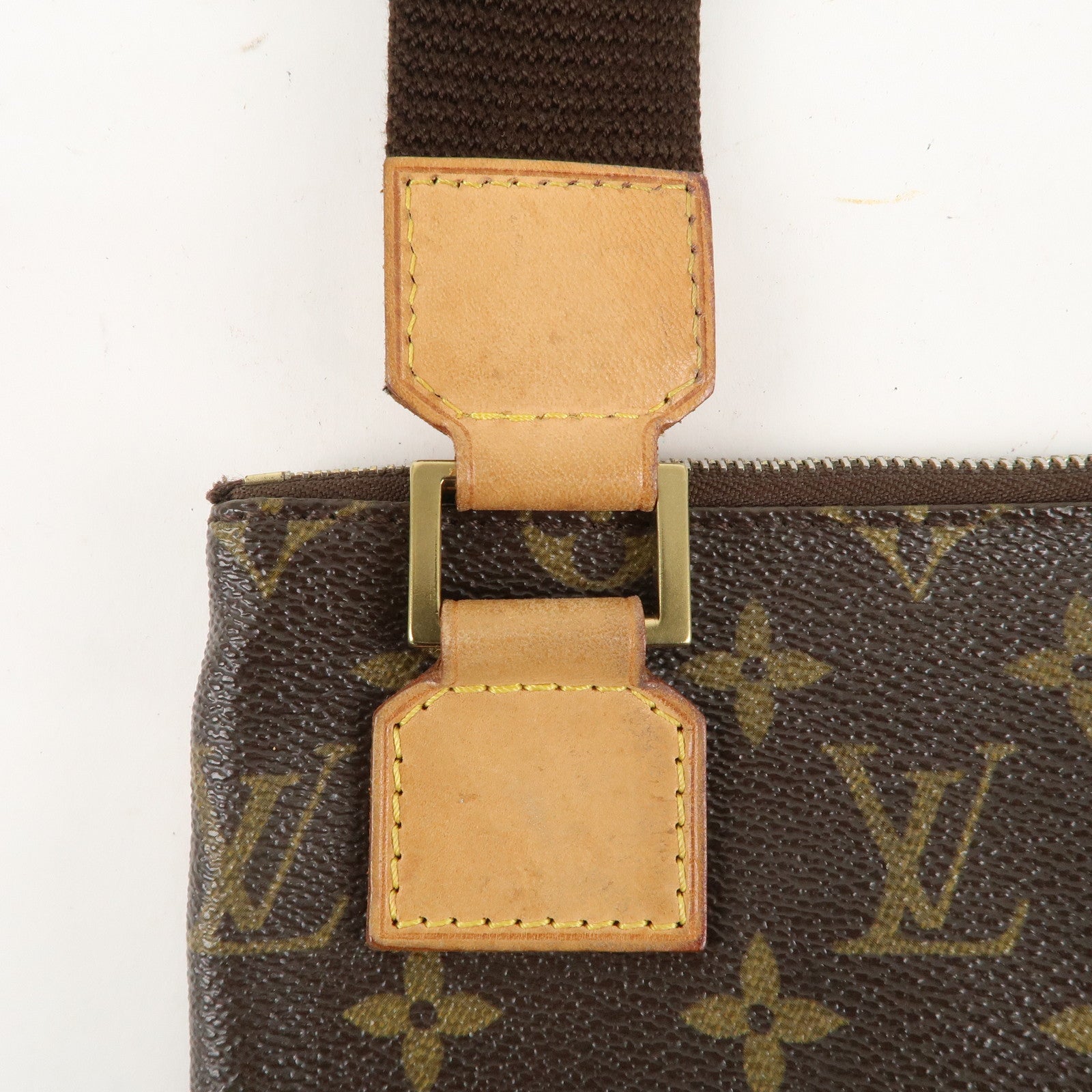 Louis Vuitton Monogram Pochette Bosphore Shoulder Bag M40044