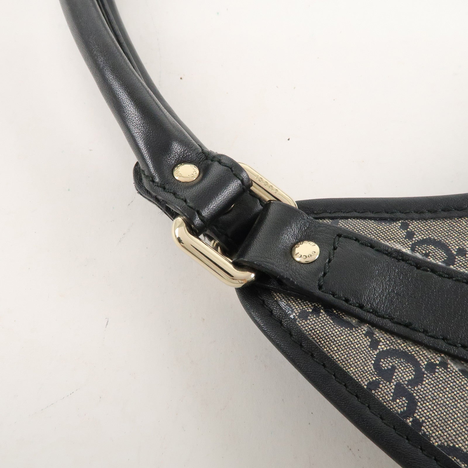 GUCCI Jackie GG Supreme Leather Shoulder Bag Black Gold 203494