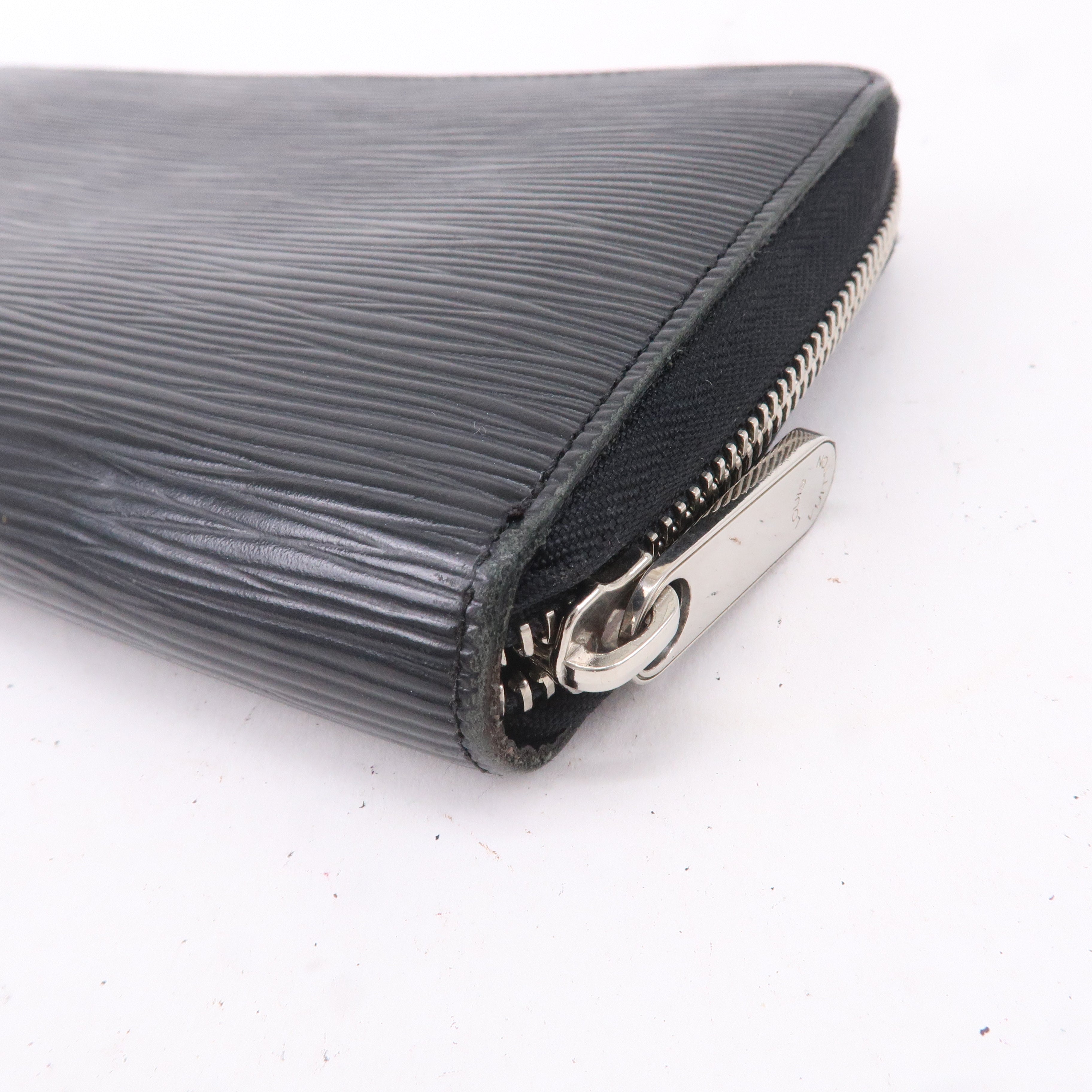 Louis Vuitton Epi Zippy Organizer Long Wallet Noir Black M60632