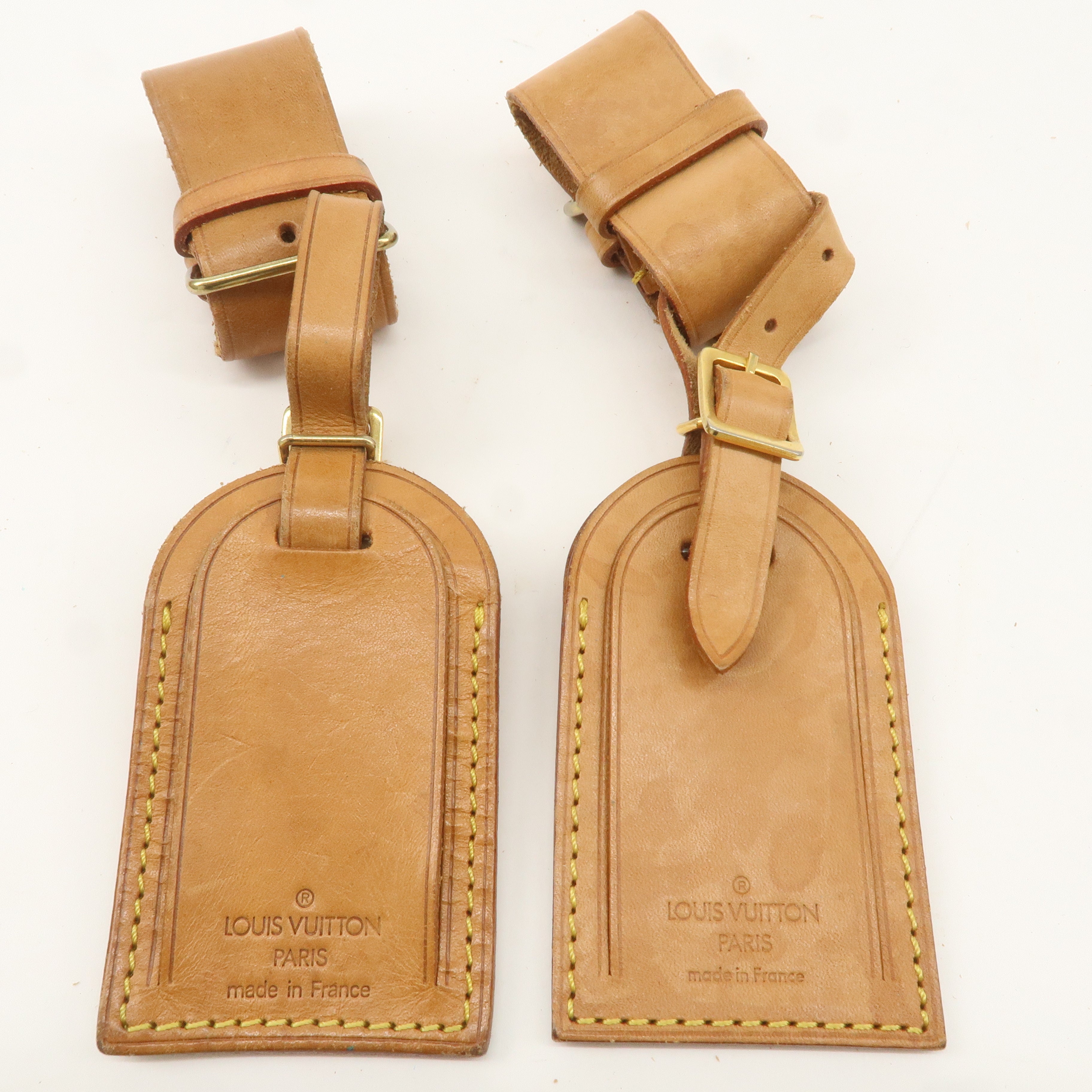 Louis Vuitton Set of 20 Name Tag 
Poignet Leather Beige