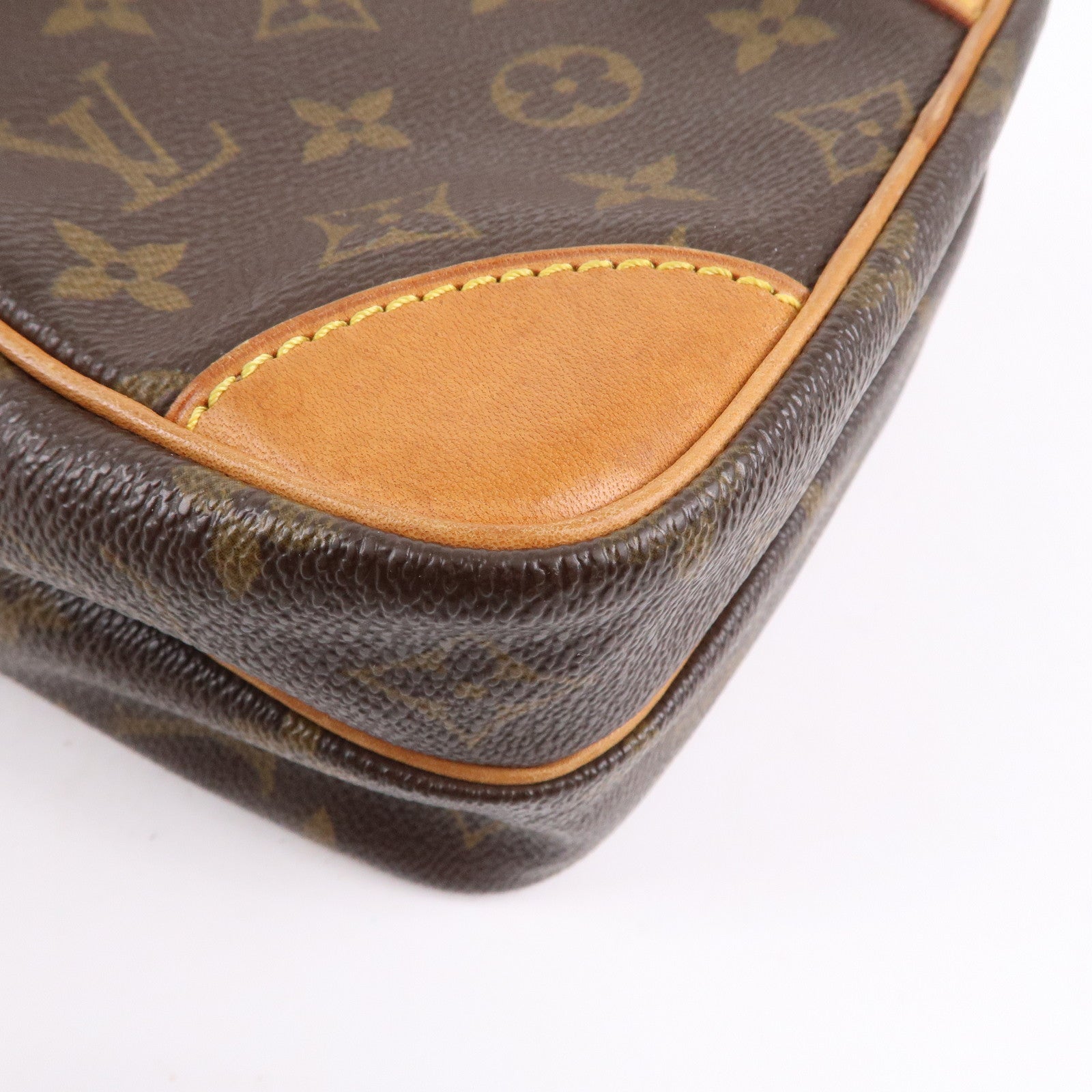 Louis Vuitton Monogram Amazone Shoulder Bag Brown M45236