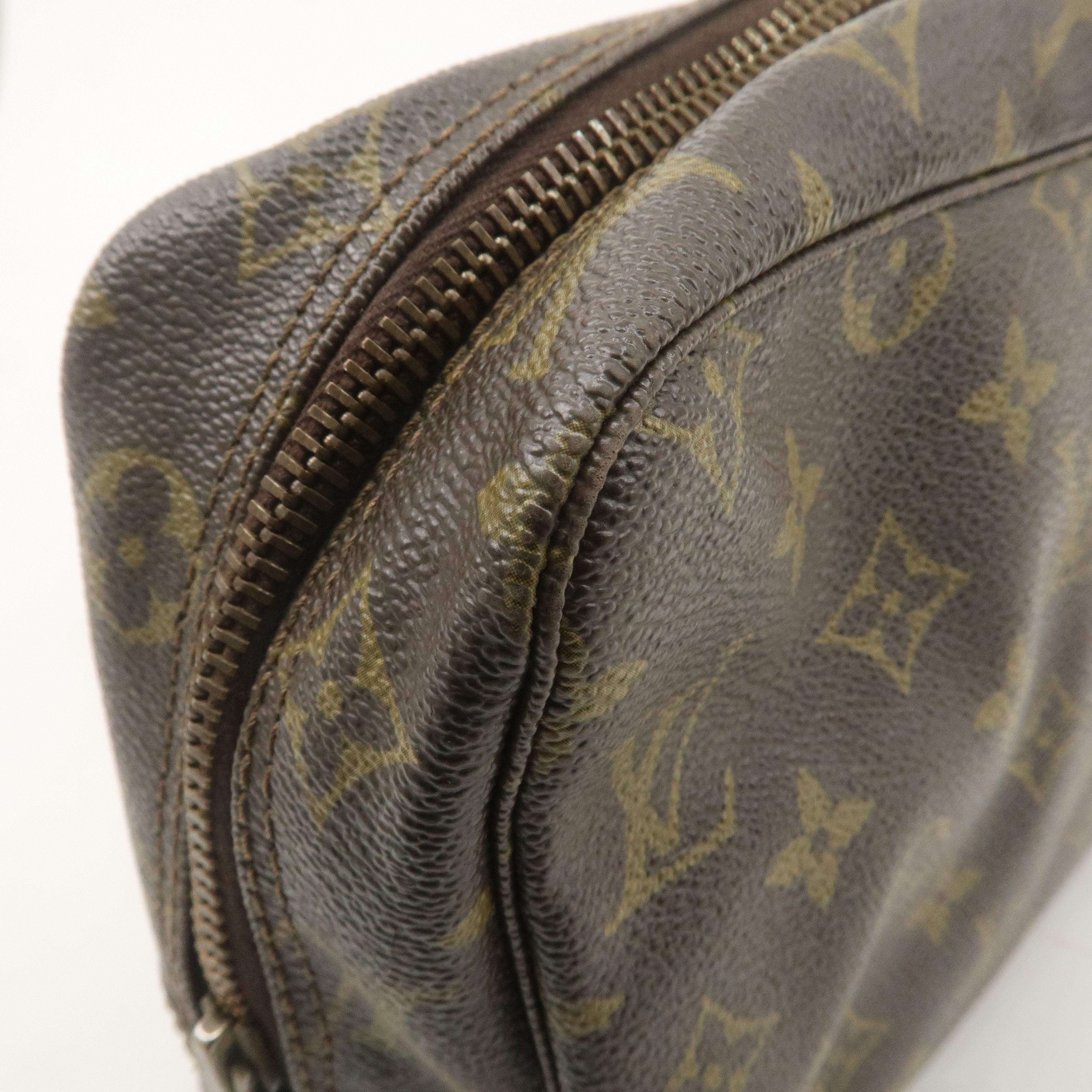 Louis Vuitton Monogram Trousse Toilette 28 Pouch Brown M47522