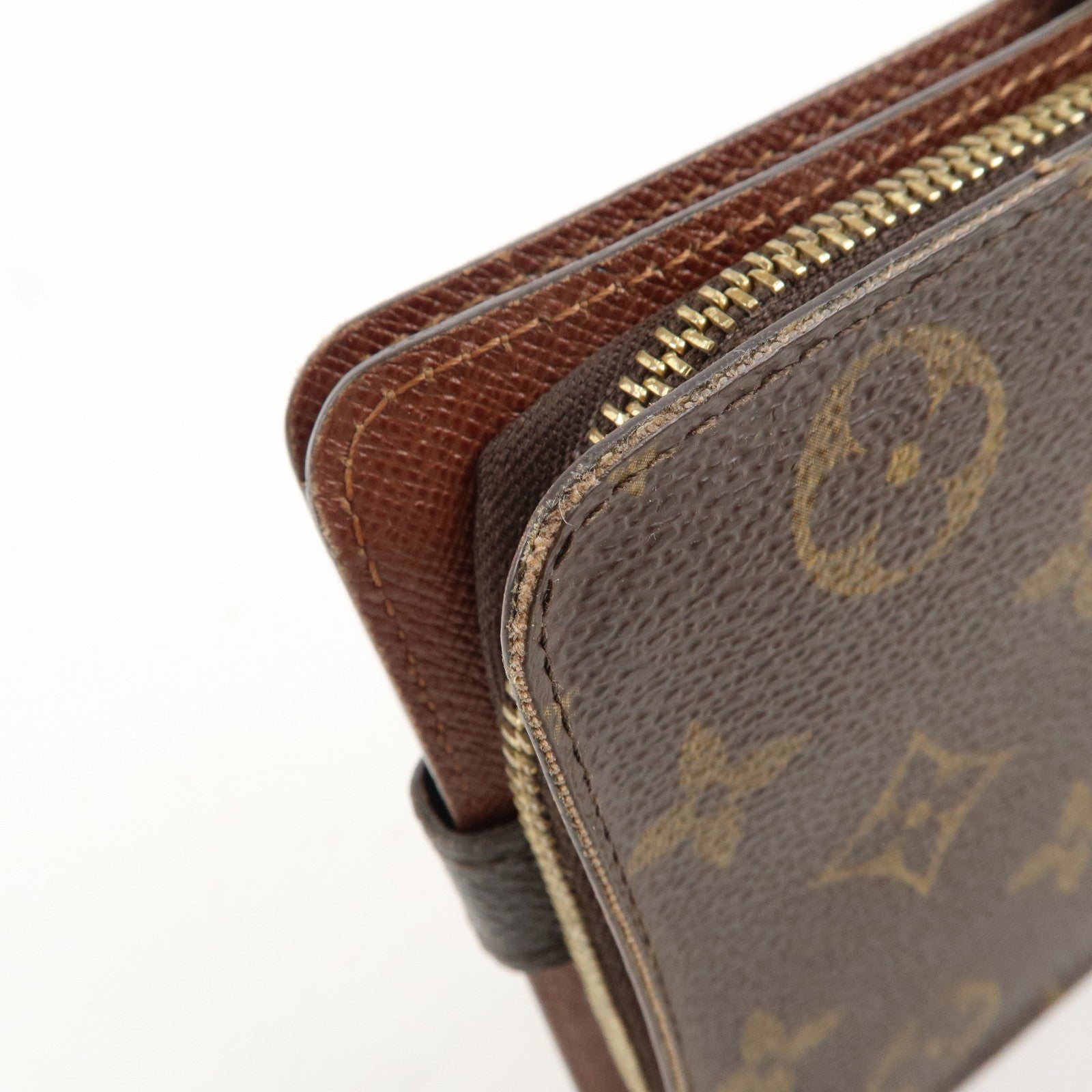 Louis Vuitton Monogram Compact Zip Small Wallet Brown M61667