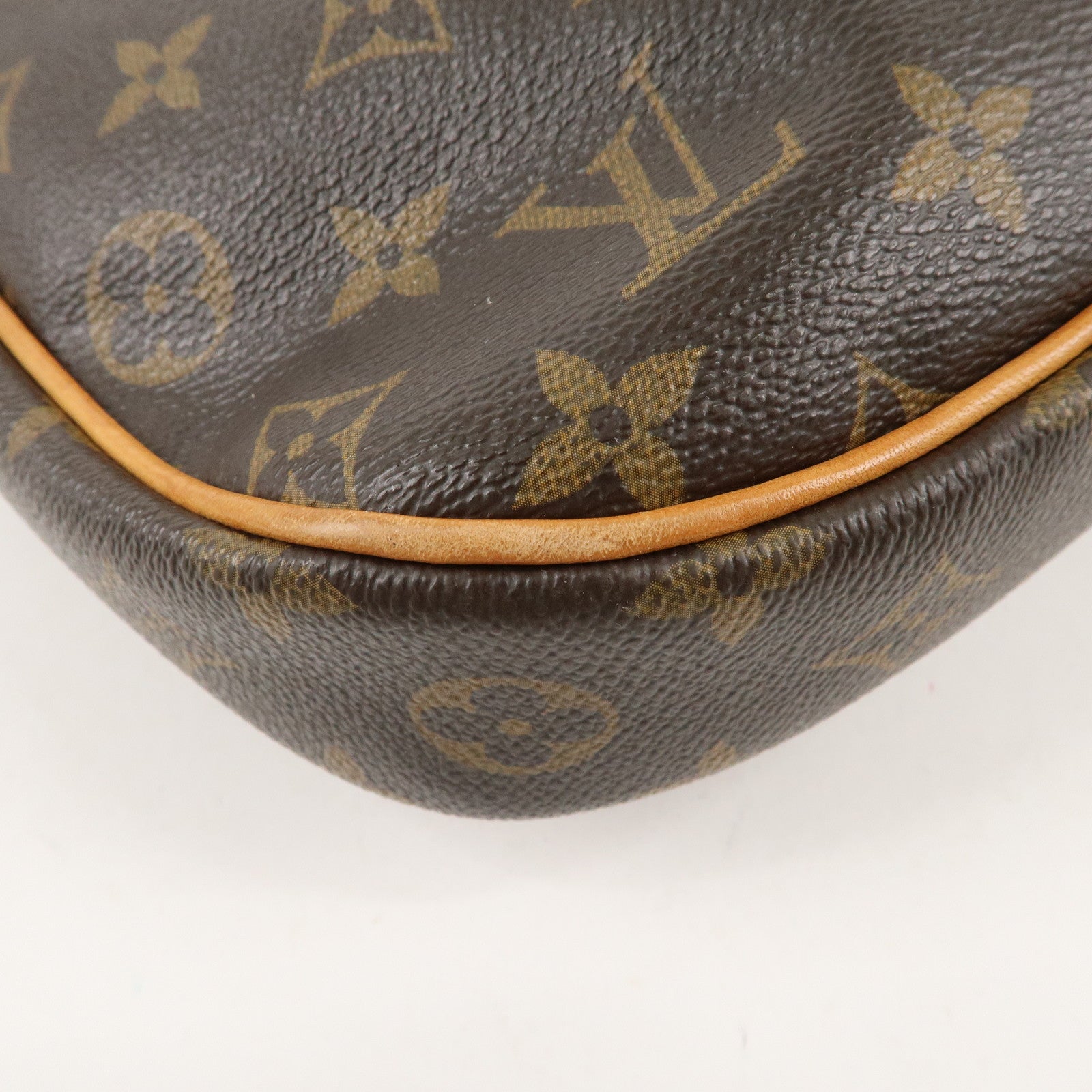 Louis Vuitton Monogram Odeon PM Crossbody Shoulder Bag M56390