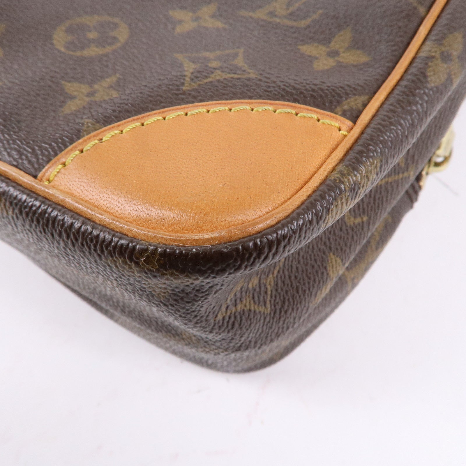 Louis Vuitton Monogram Amazone Shoulder Bag Brown M45236