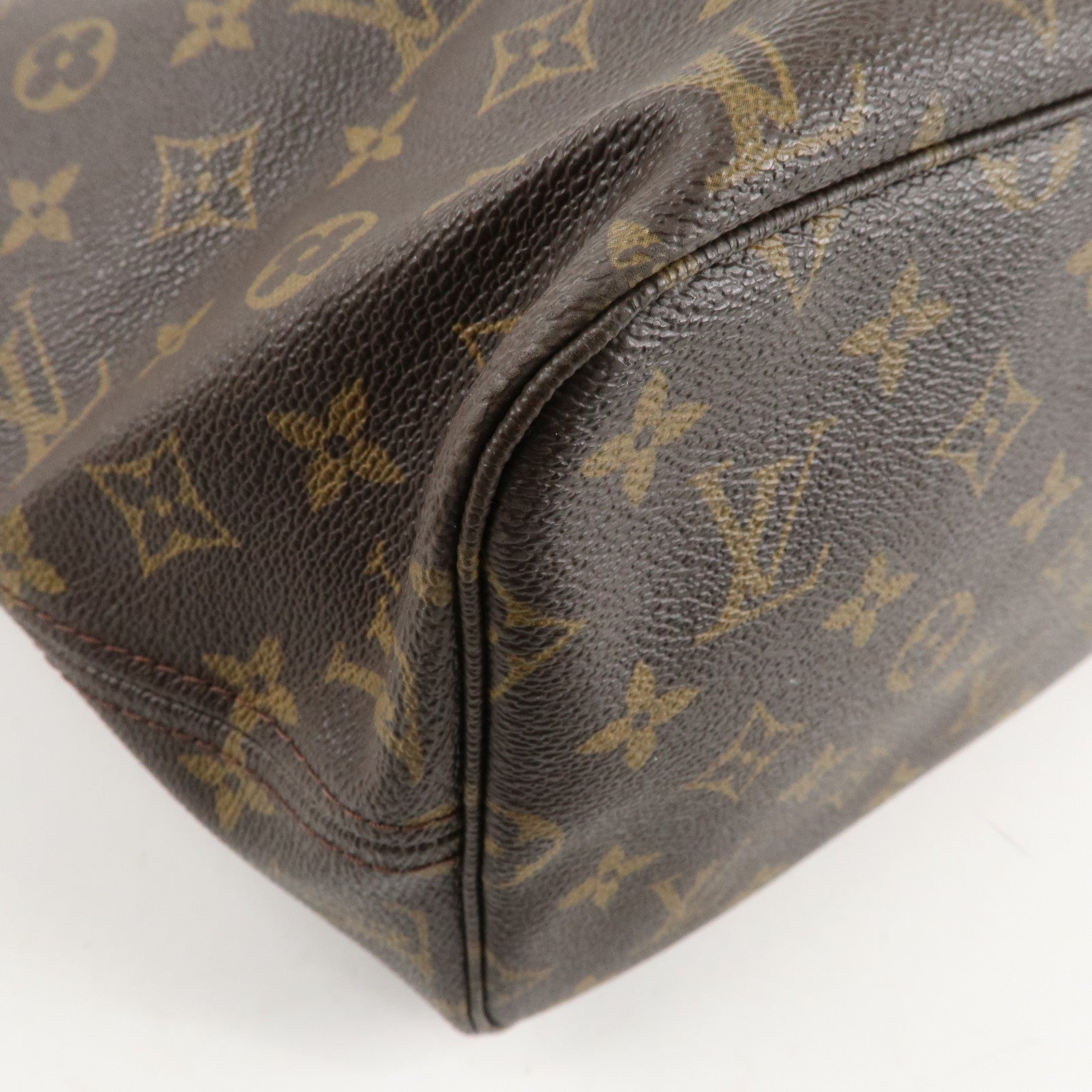 Louis Vuitton Monogram Neverfull MM Tote Bag Brown M40156