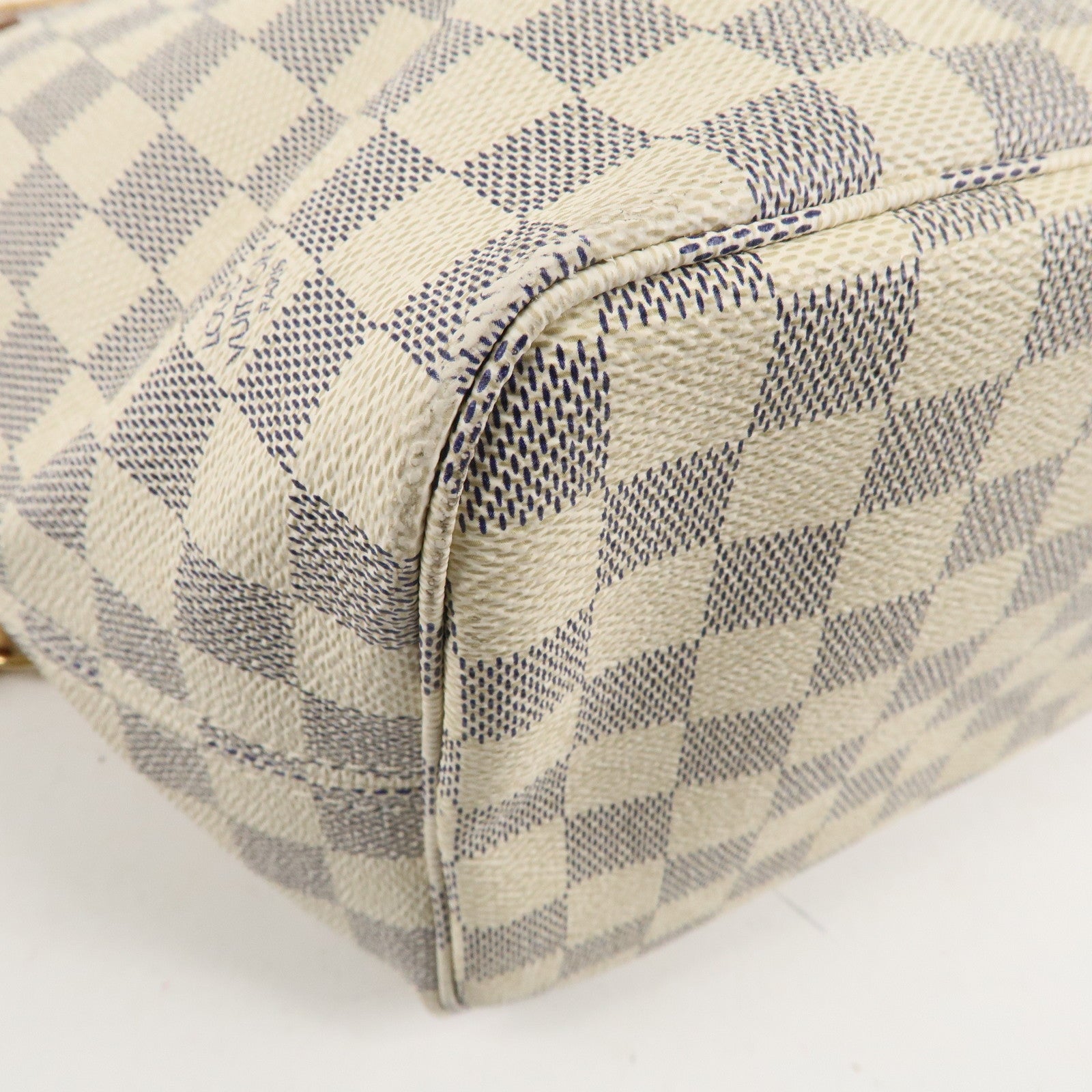 Louis Vuitton Damier Azur Neverfull MM Canvas Tote Bag N51107