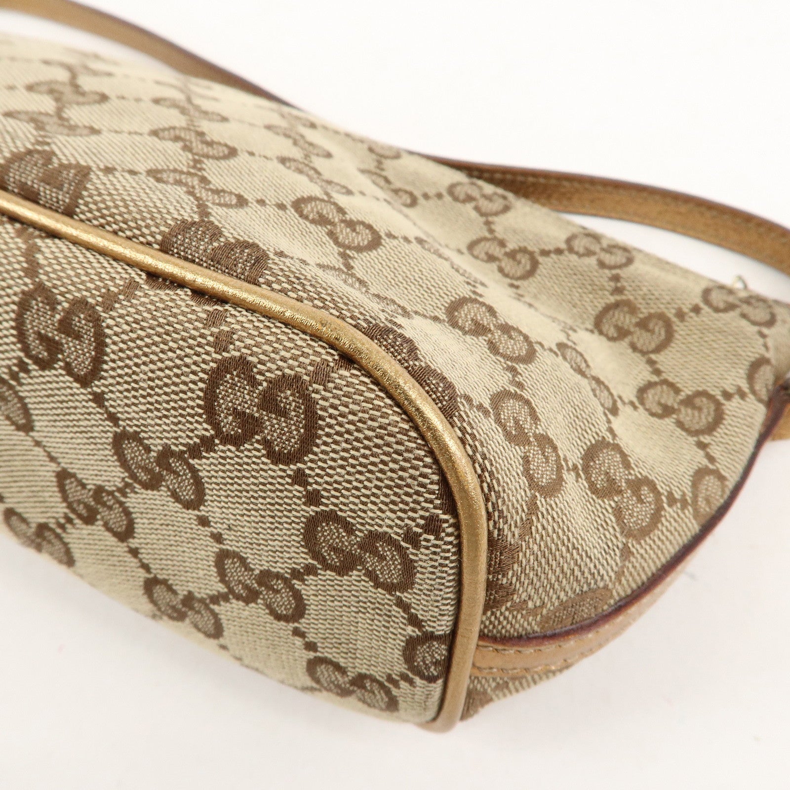 GUCCI Boat Bag GG Canvas Leather Hand Bag Pouch Beige Gold 7198