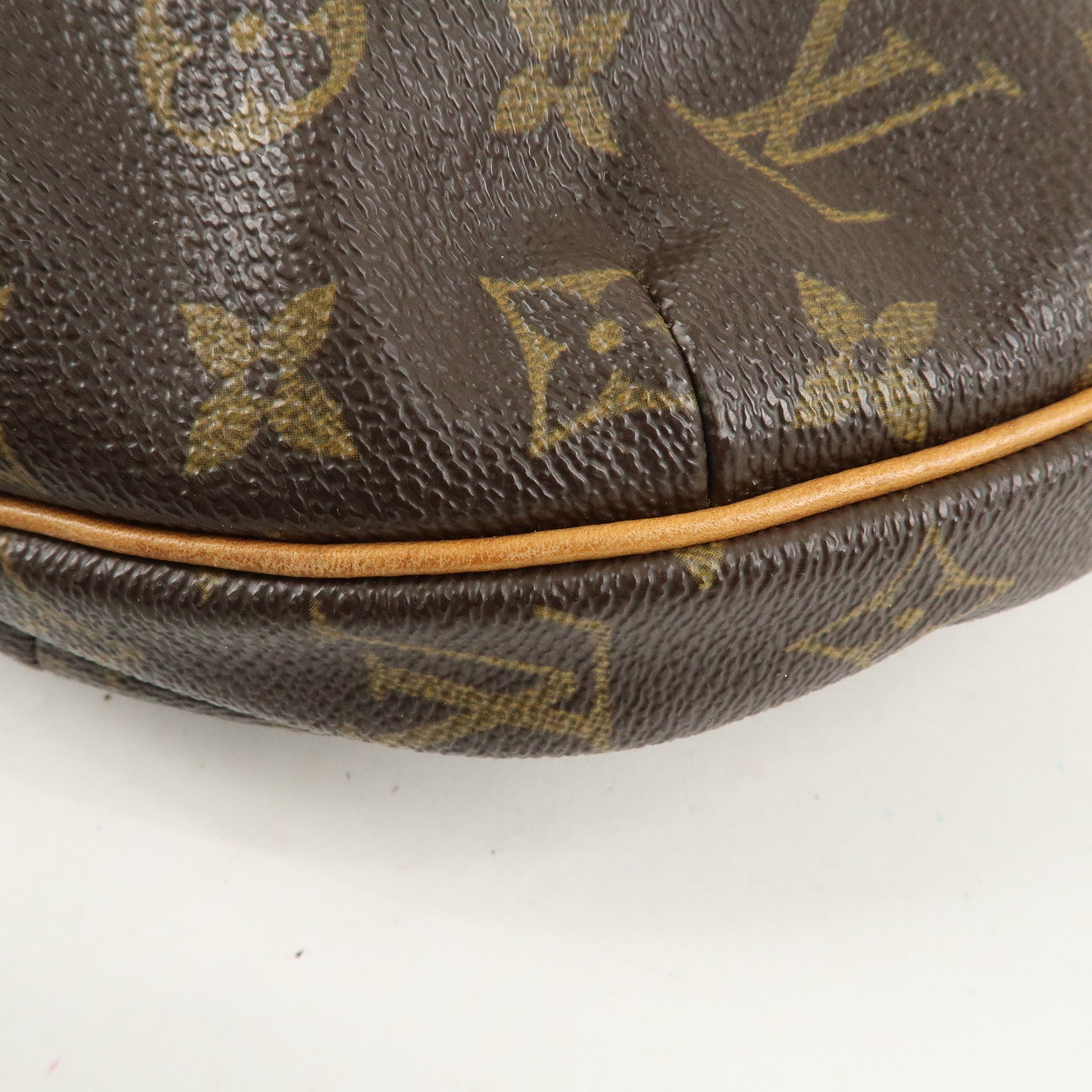 Louis Vuitton Monogram Croissant MM Hand Bag Shoulder Bag M51512