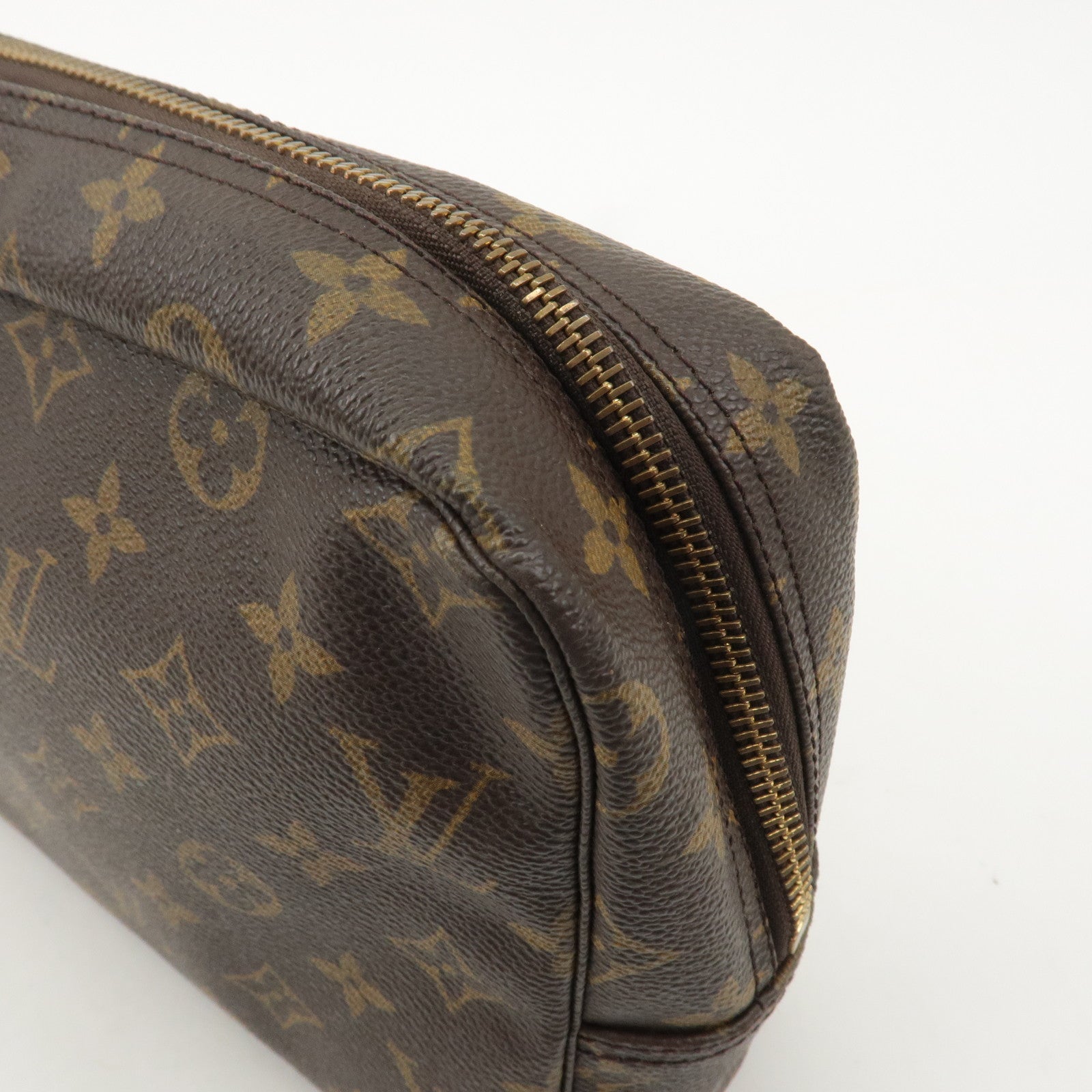 Louis Vuitton Monogram Trousse Toilette 28 Pouch M47522