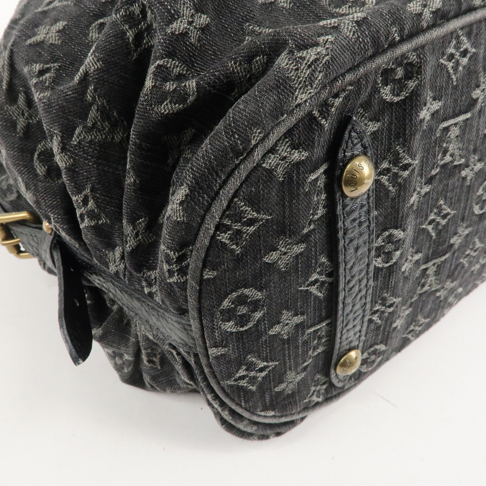 Louis Vuitton Monogram Denim XL Shoulder Bag Black M95510