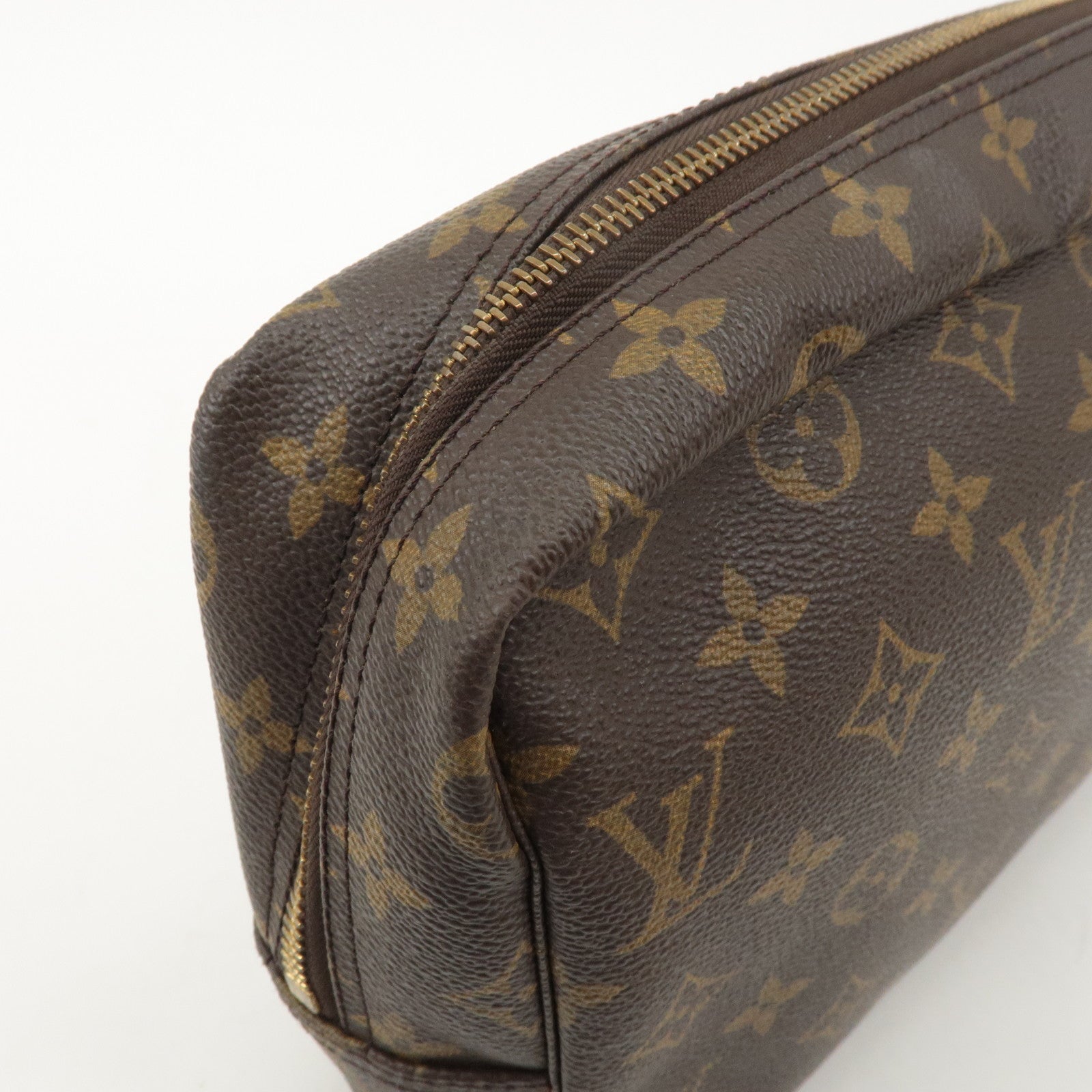 Louis Vuitton Monogram Trousse Toilette 28 Pouch M47522