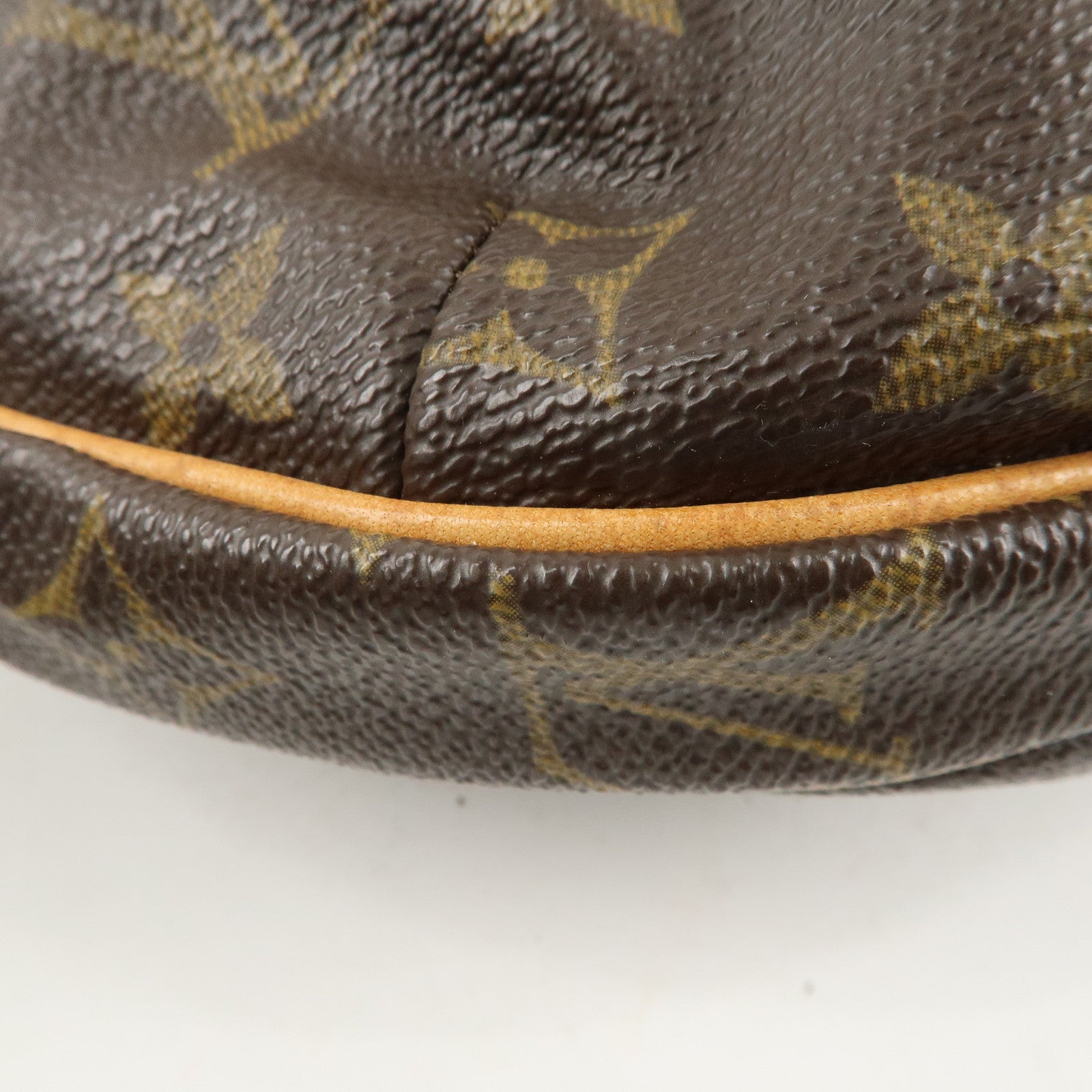 Louis Vuitton Monogram Croissant MM Hand Bag Shoulder Bag M51512