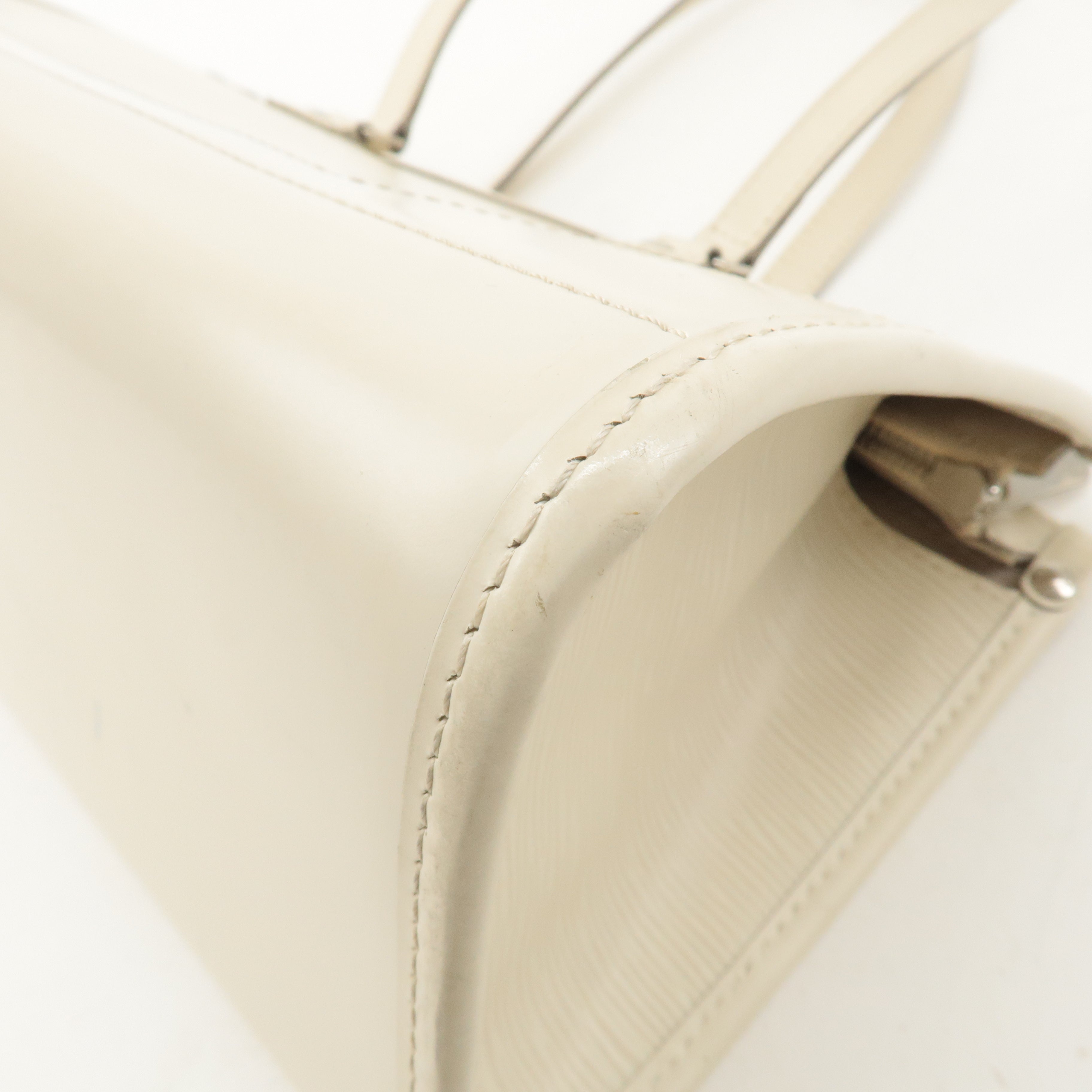 Louis Vuitton Epi Madeleine PM Hand Bag Ivoire White M5933J