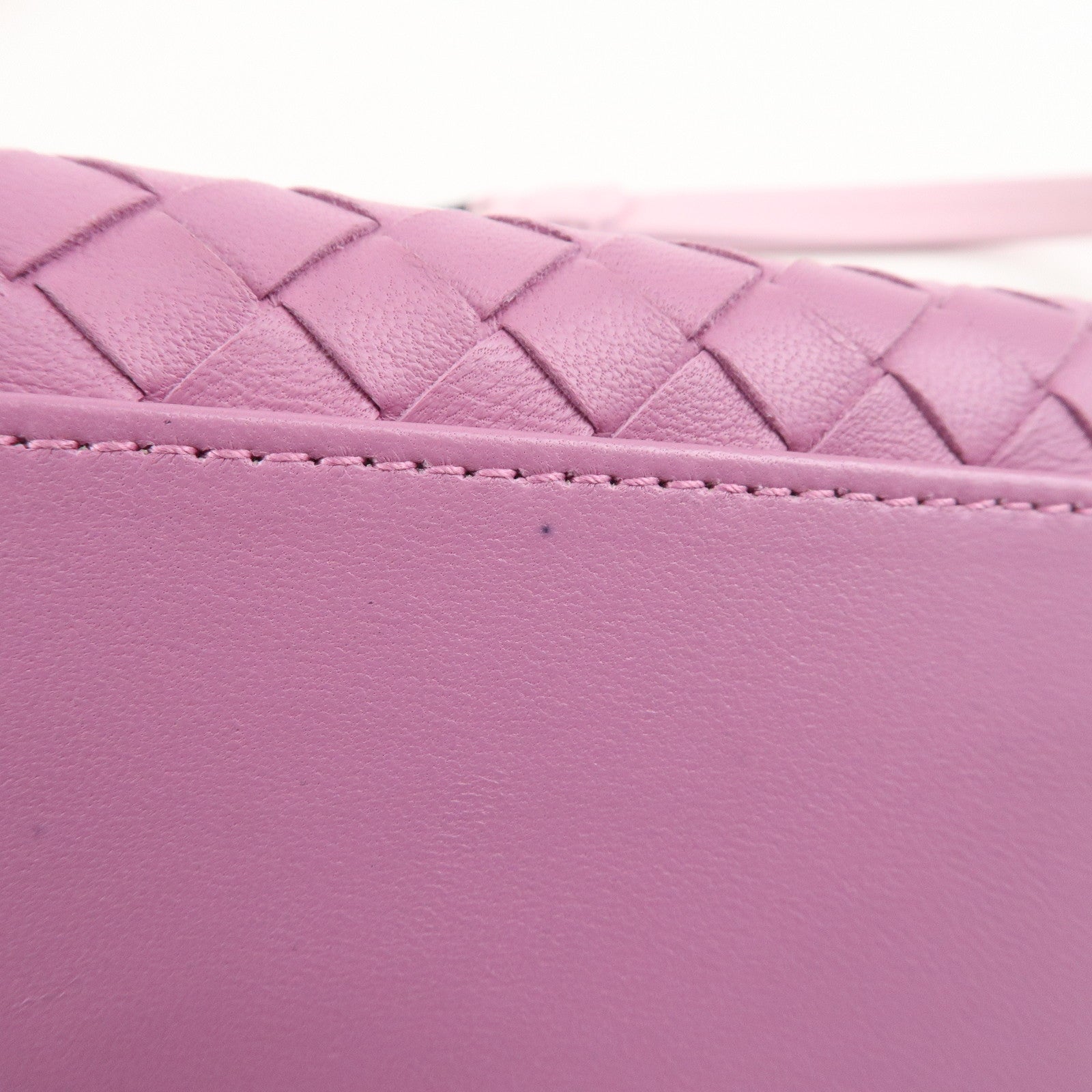 BOTTEGA VENETA Intrecciato Leather Shoulder Wallet Pink