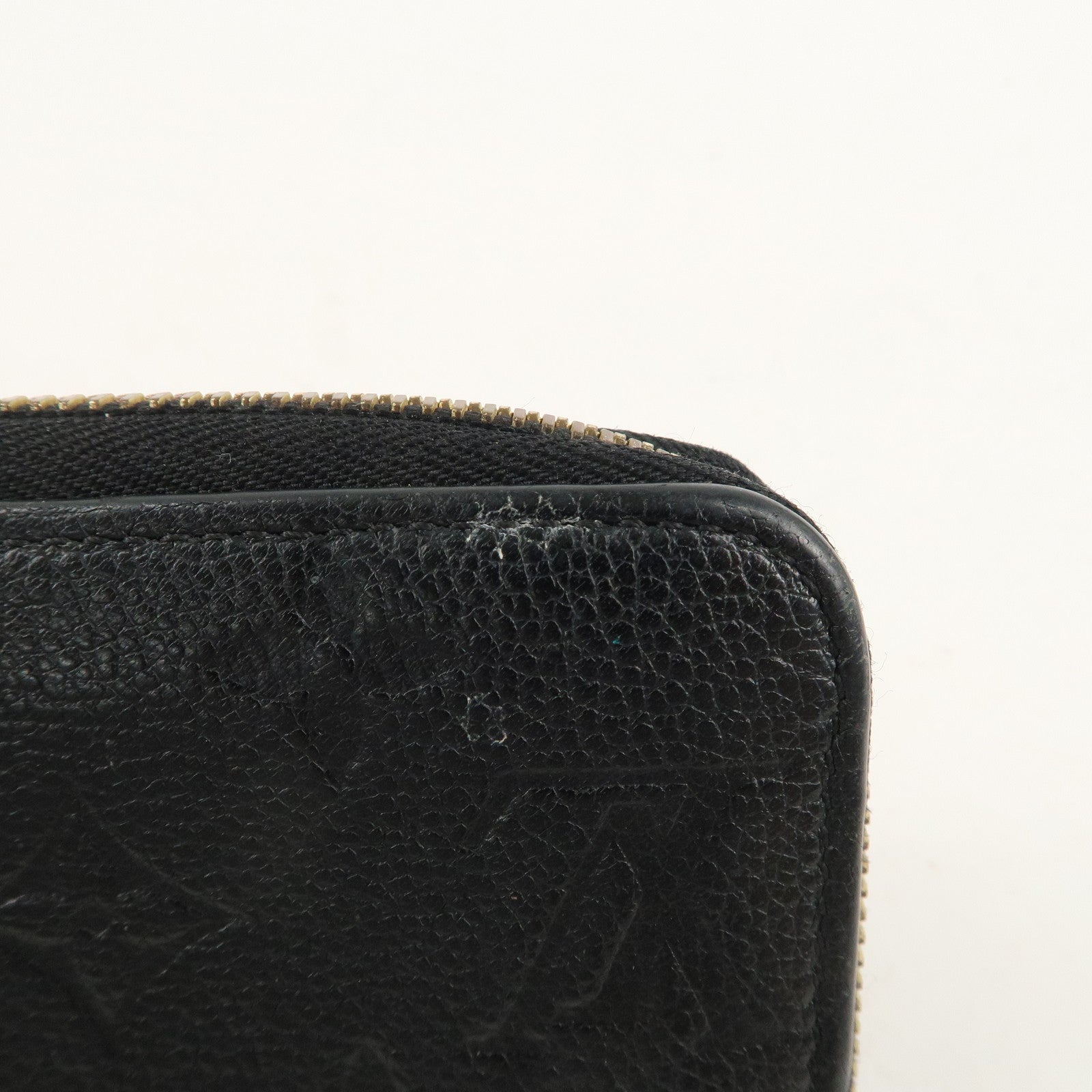 Louis Vuitton Monogram Empreinte Zippy Wallet Noir M61864