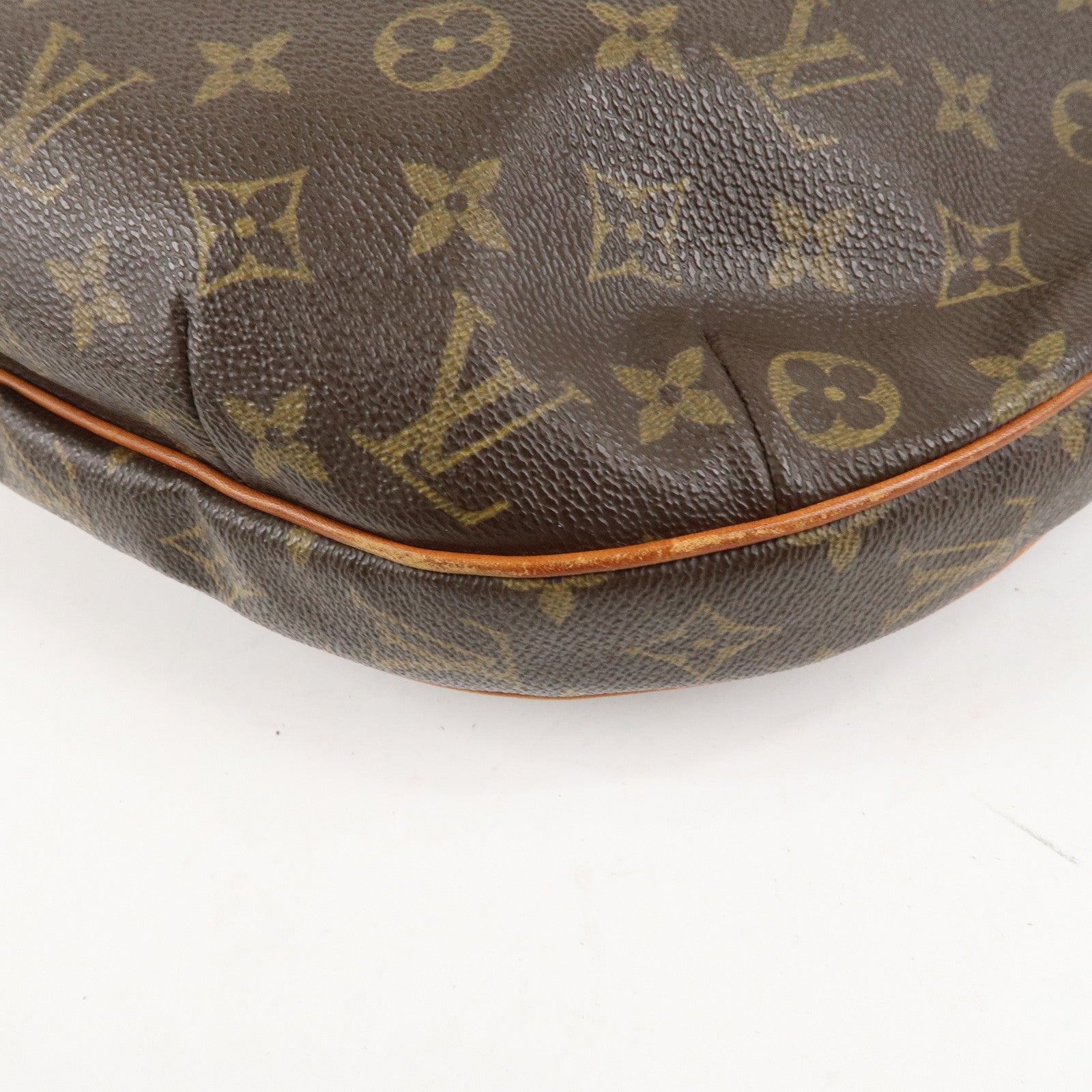 Louis Vuitton Monogram Croissant GM Shoulder Bag Brown M51511