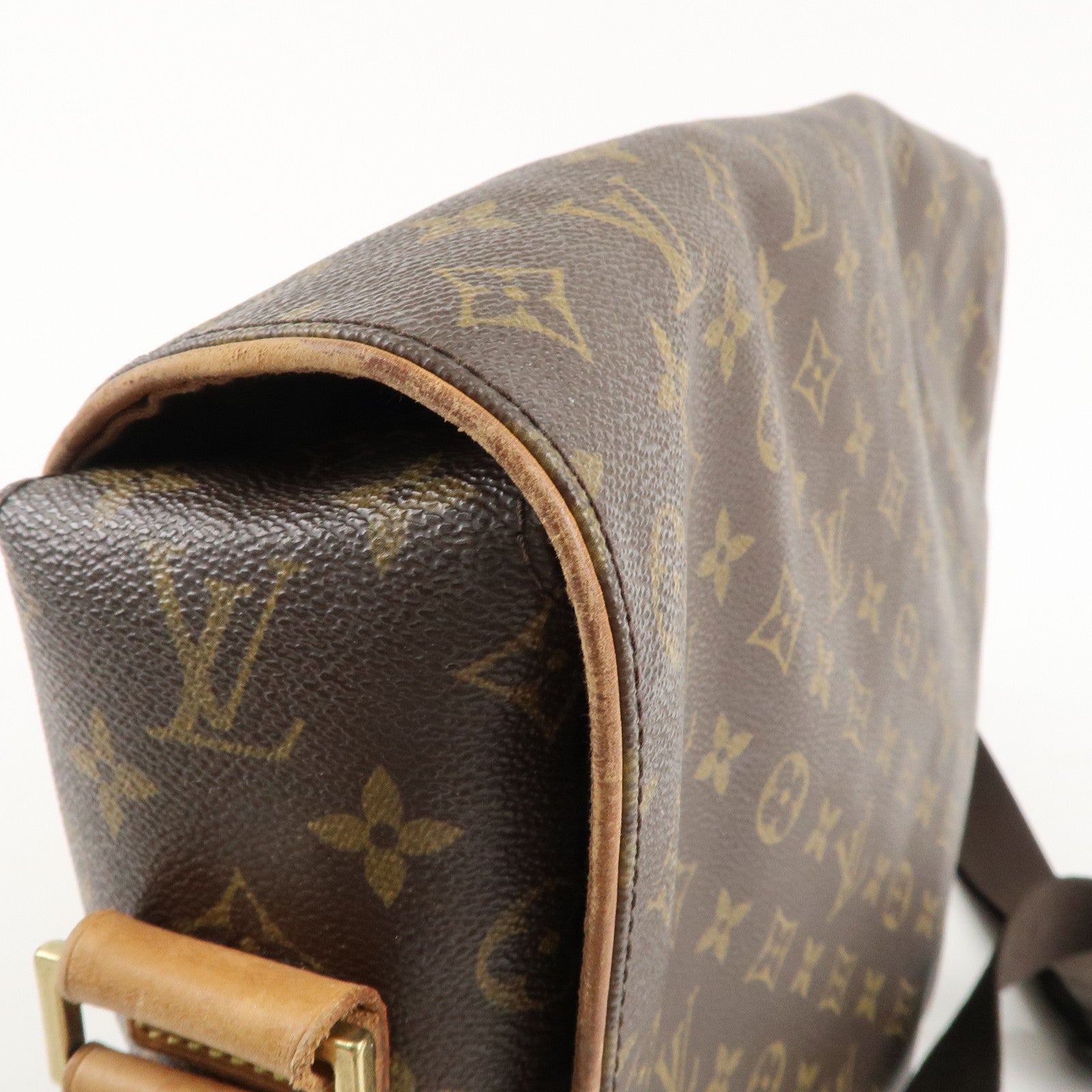 Louis Vuitton Monogram Abbesses Messenger Bag Shoulder Bag M45257