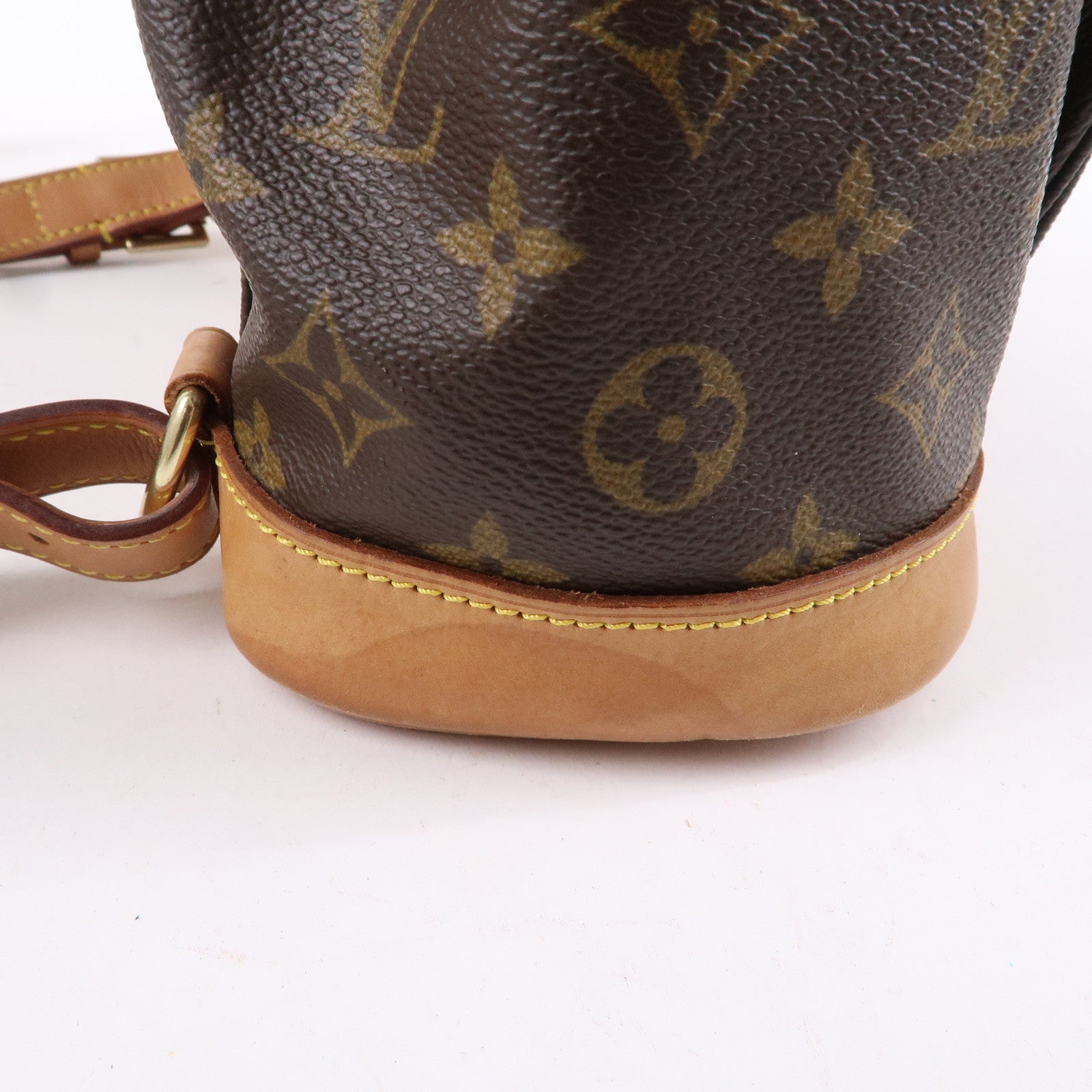 Louis Vuitton Monogram Montsouris MM Back Pack Backpack  M51136