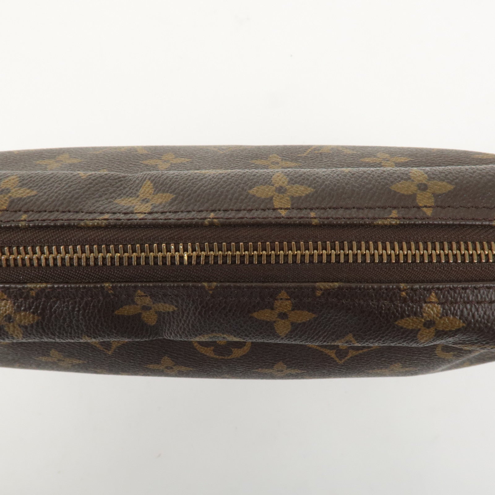 Louis Vuitton Monogram Trousse Toilette 28 Pouch M47522