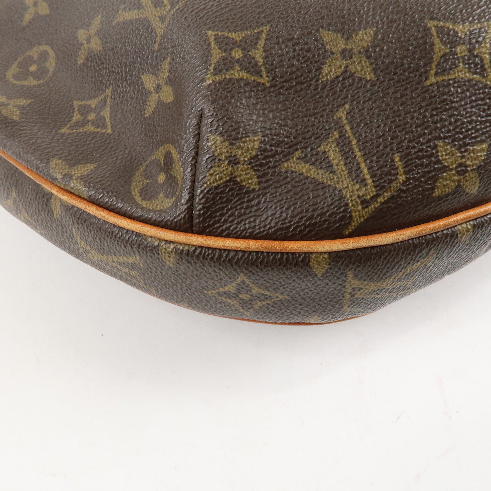 Louis Vuitton Monogram Croissant GM Shoulder Bag Brown M51511