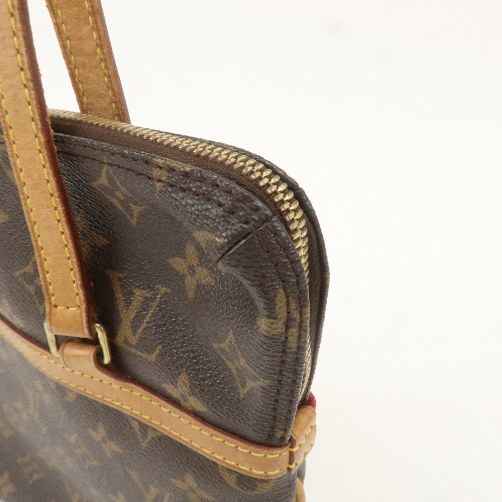 Louis Vuitton Monogram Coussin GM Hand Bag Shoulder Bag M51141