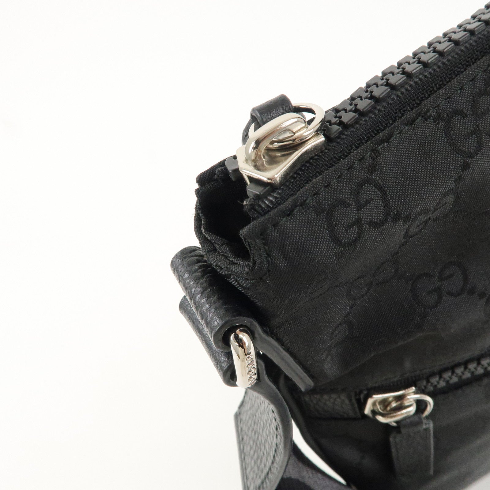 GUCCI Sherry GG Nylon Leather Shoulder Bag Black Gray 449185