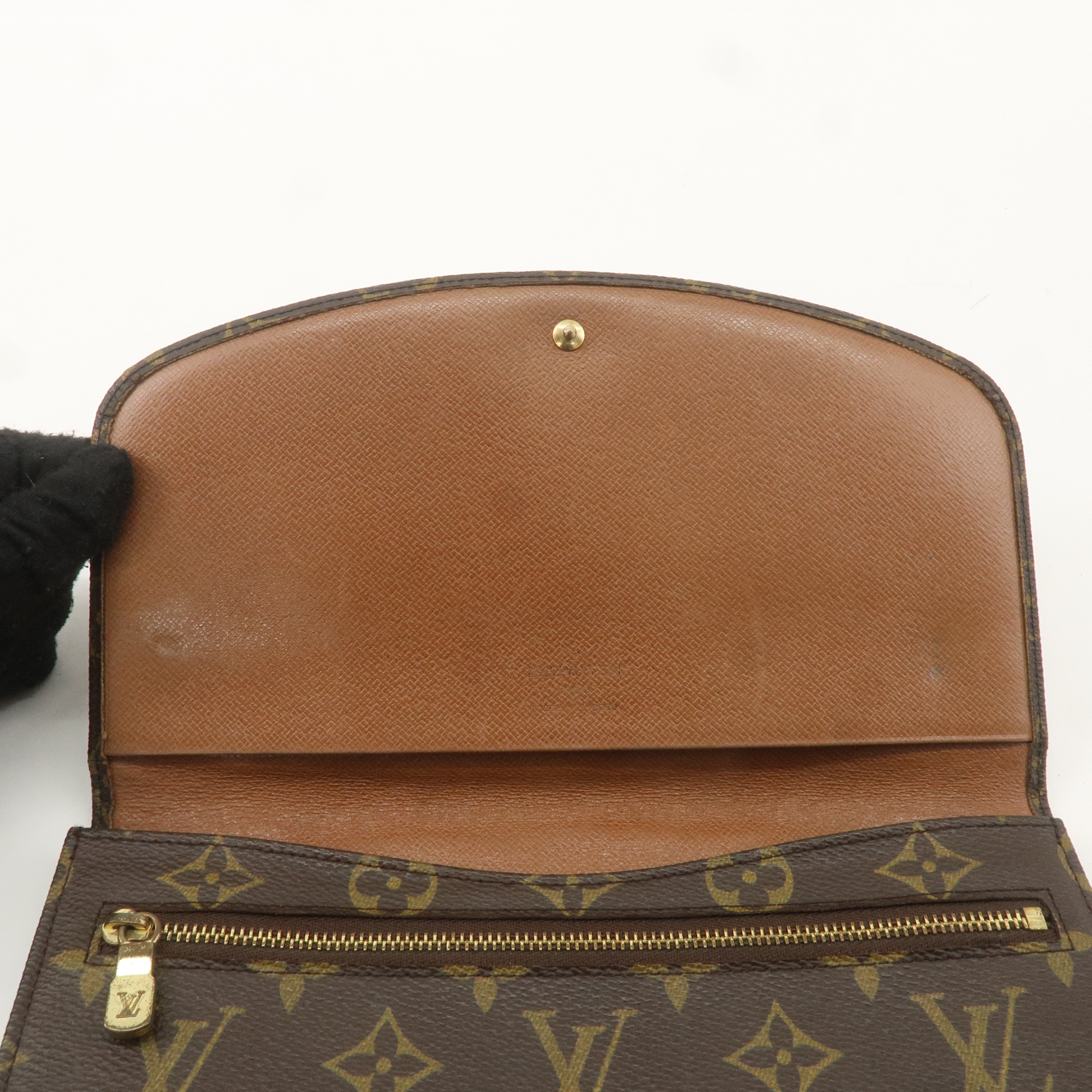 Louis Vuitton Monogram Pochette Lava 23 Clutch Bag M51940