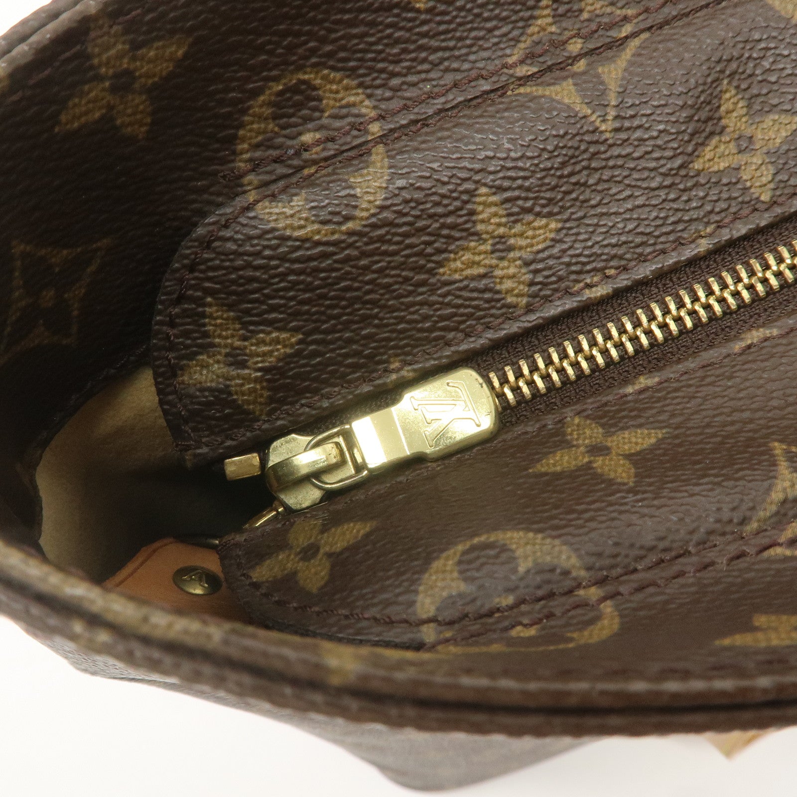 Louis Vuitton Monogram Luco Tote Bag Brown M51155