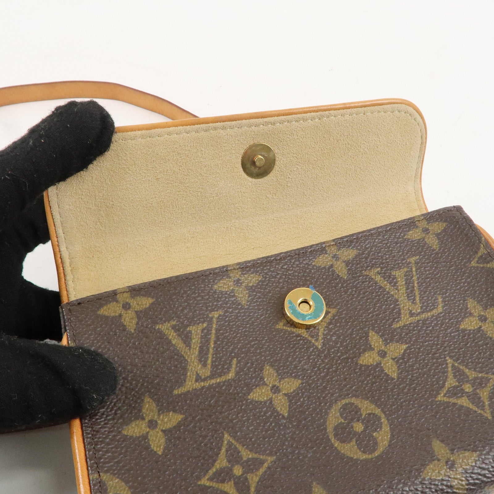 Louis Vuitton Monogram Pochette Florentine Waist Bag SizeXS M51855