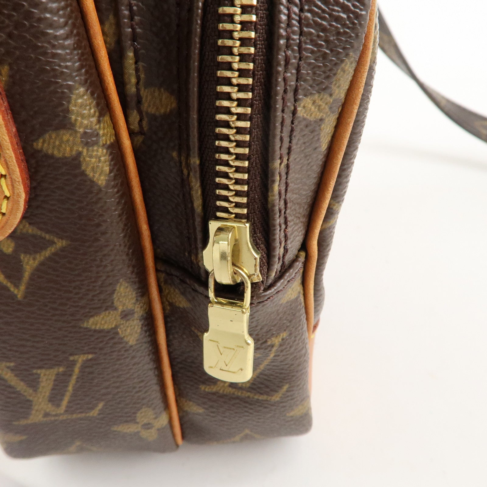 Louis Vuitton Monogram Amazone Shoulder Bag Brown M45236