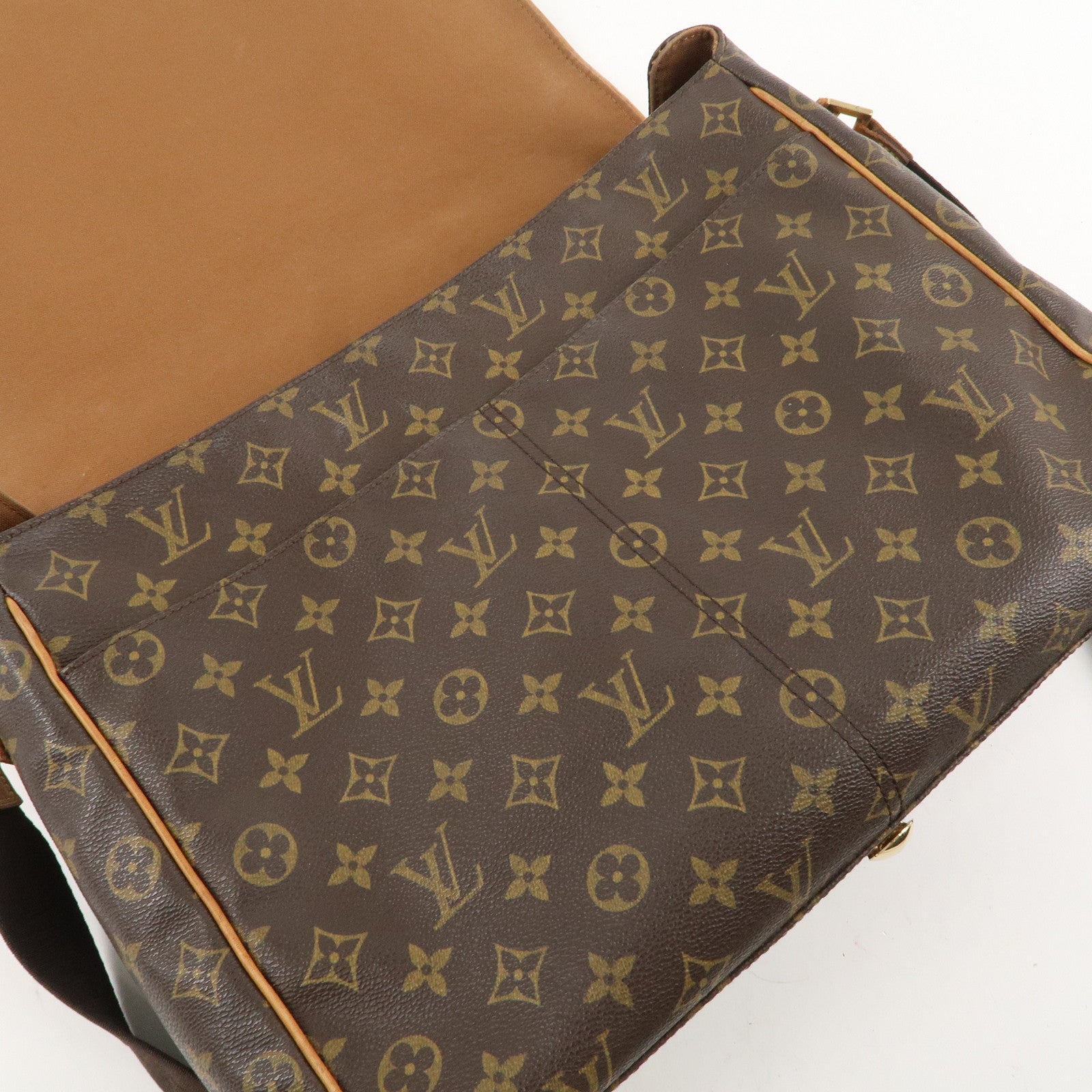 Louis Vuitton Monogram Abbesses Messenger Bag Shoulder Bag M45257