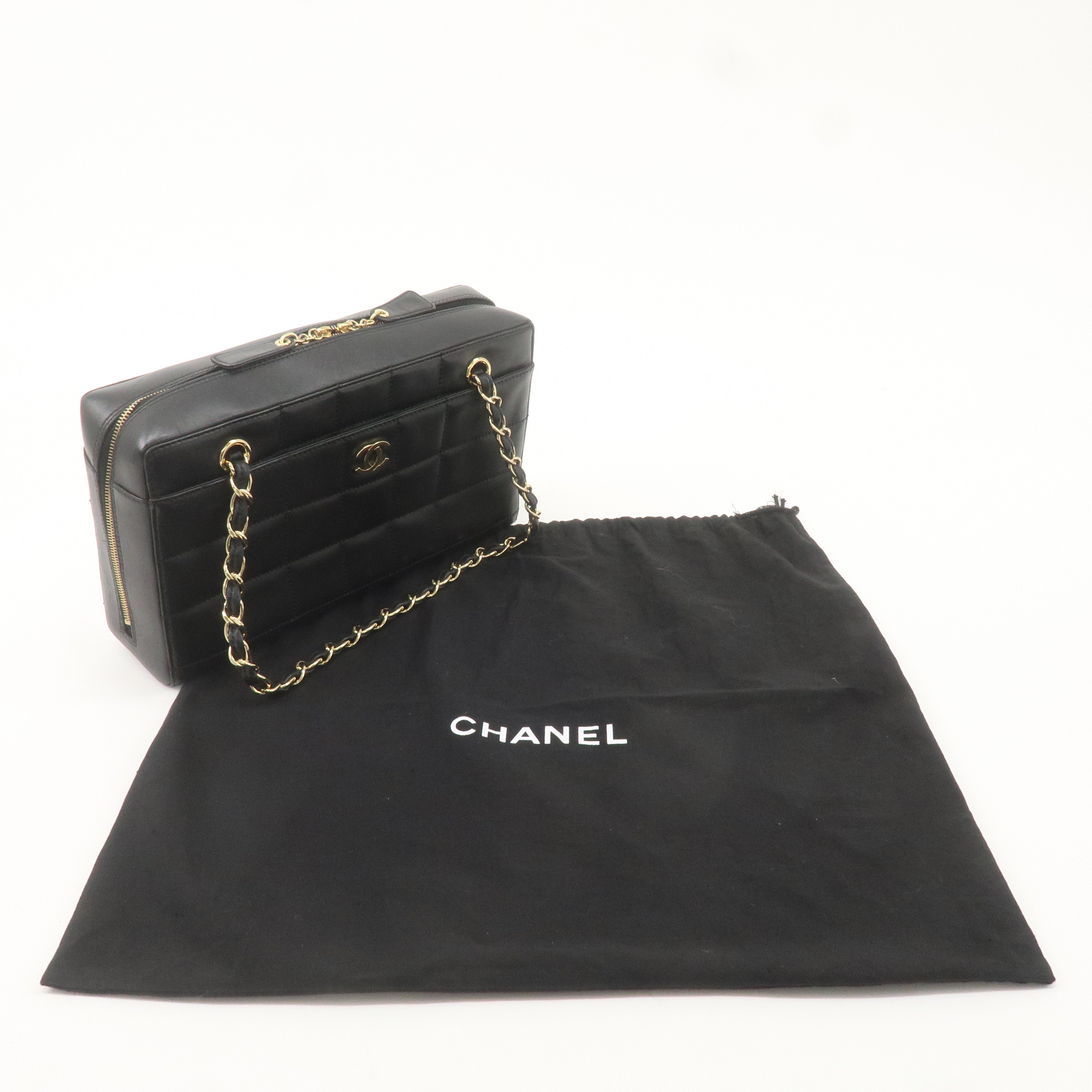 CHANEL Chocolate Bar Lamb Skin Chain Shoulder Bag Black