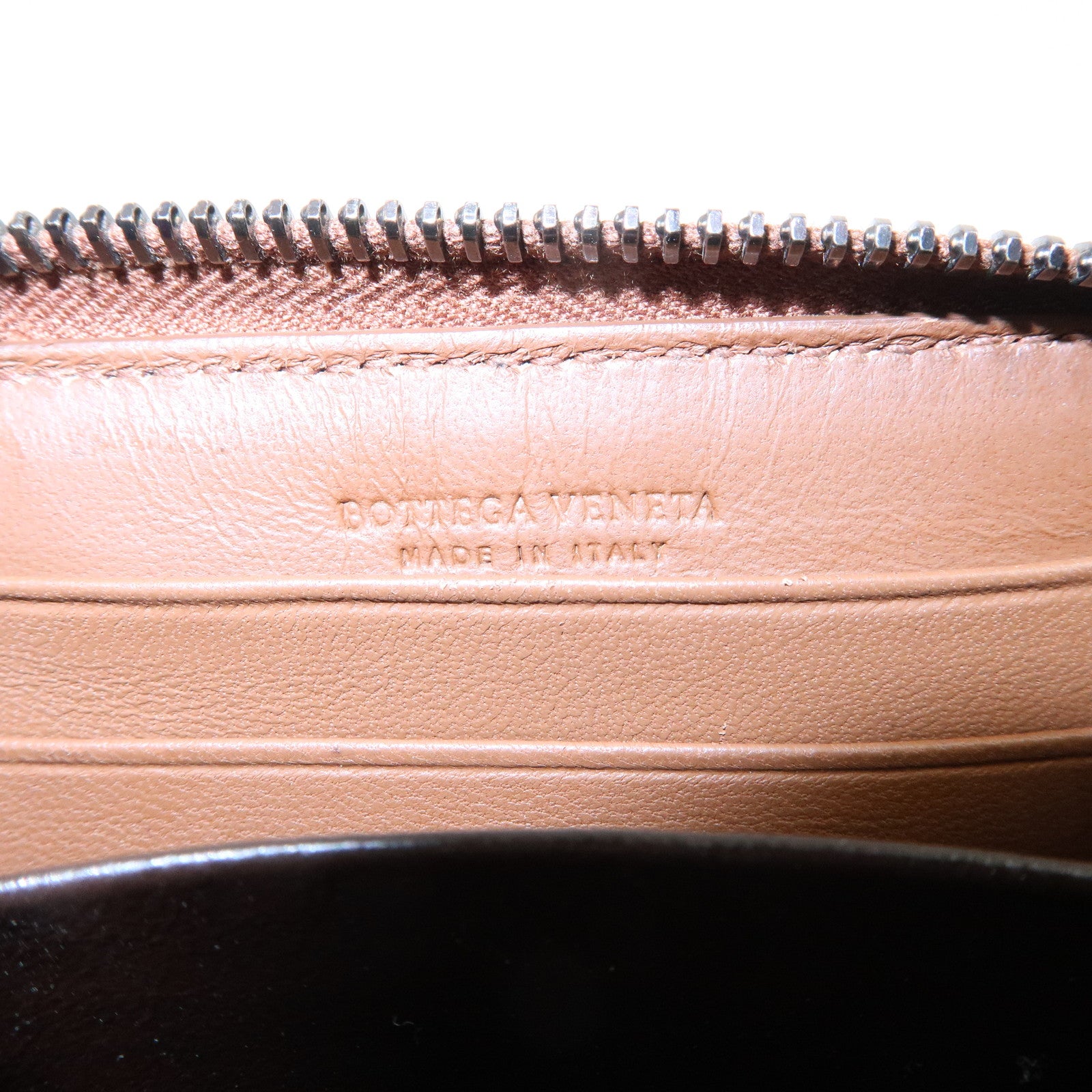 BOTTEGA VENETA Intrecciato Leather Round Zipper Coin Case Brown