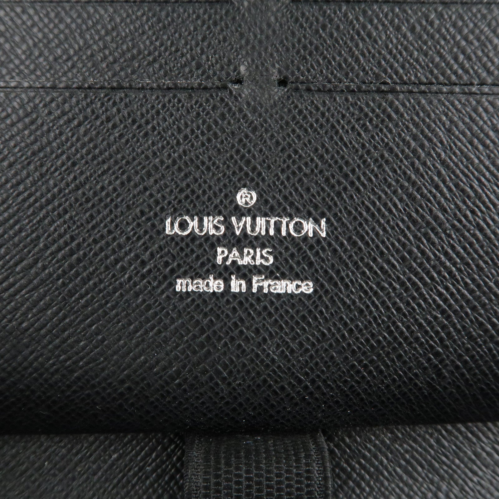 Louis Vuitton Epi Zippy Organizer Wallet Black Noir M63852