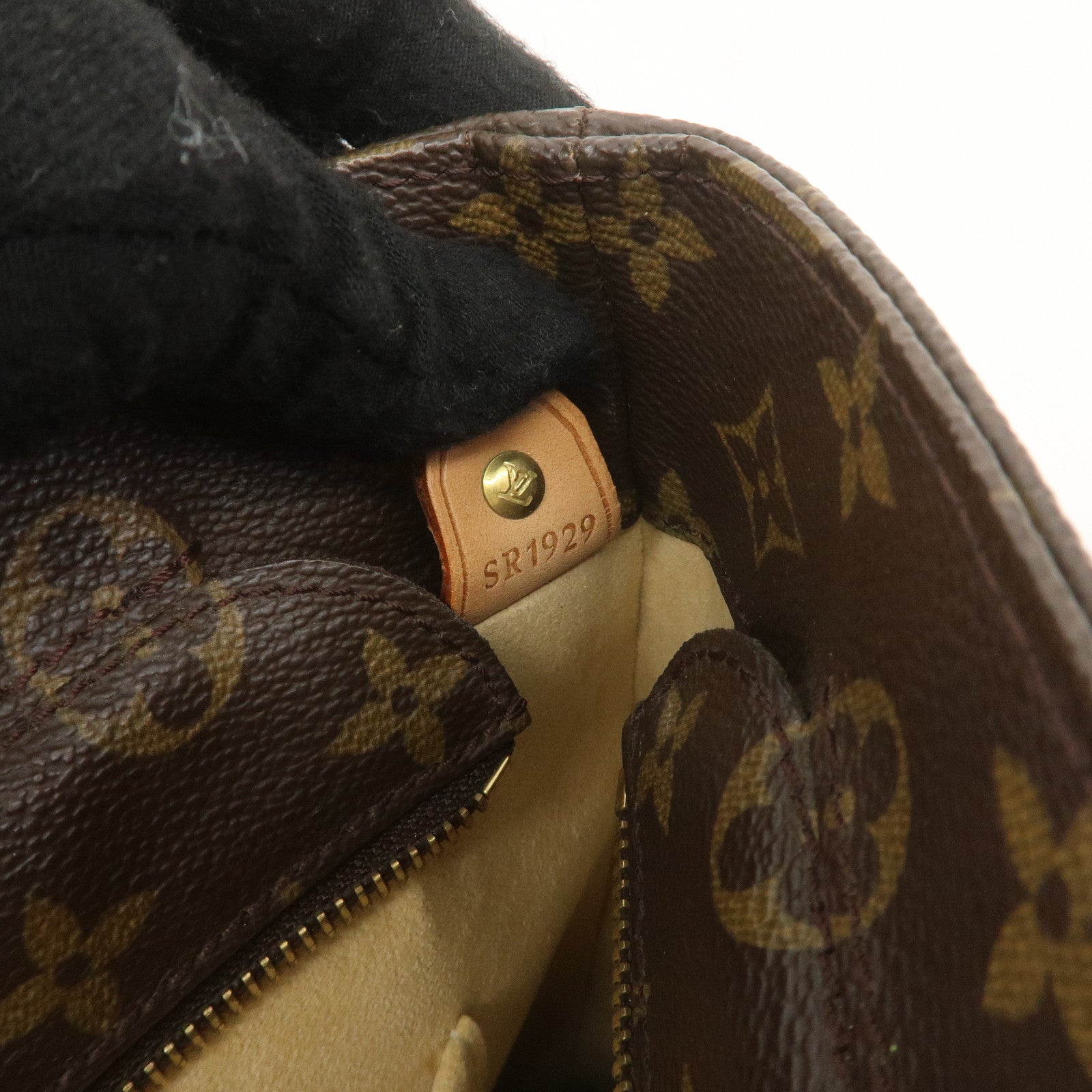 Louis Vuitton Monogram Luco Tote Bag Brown M51155