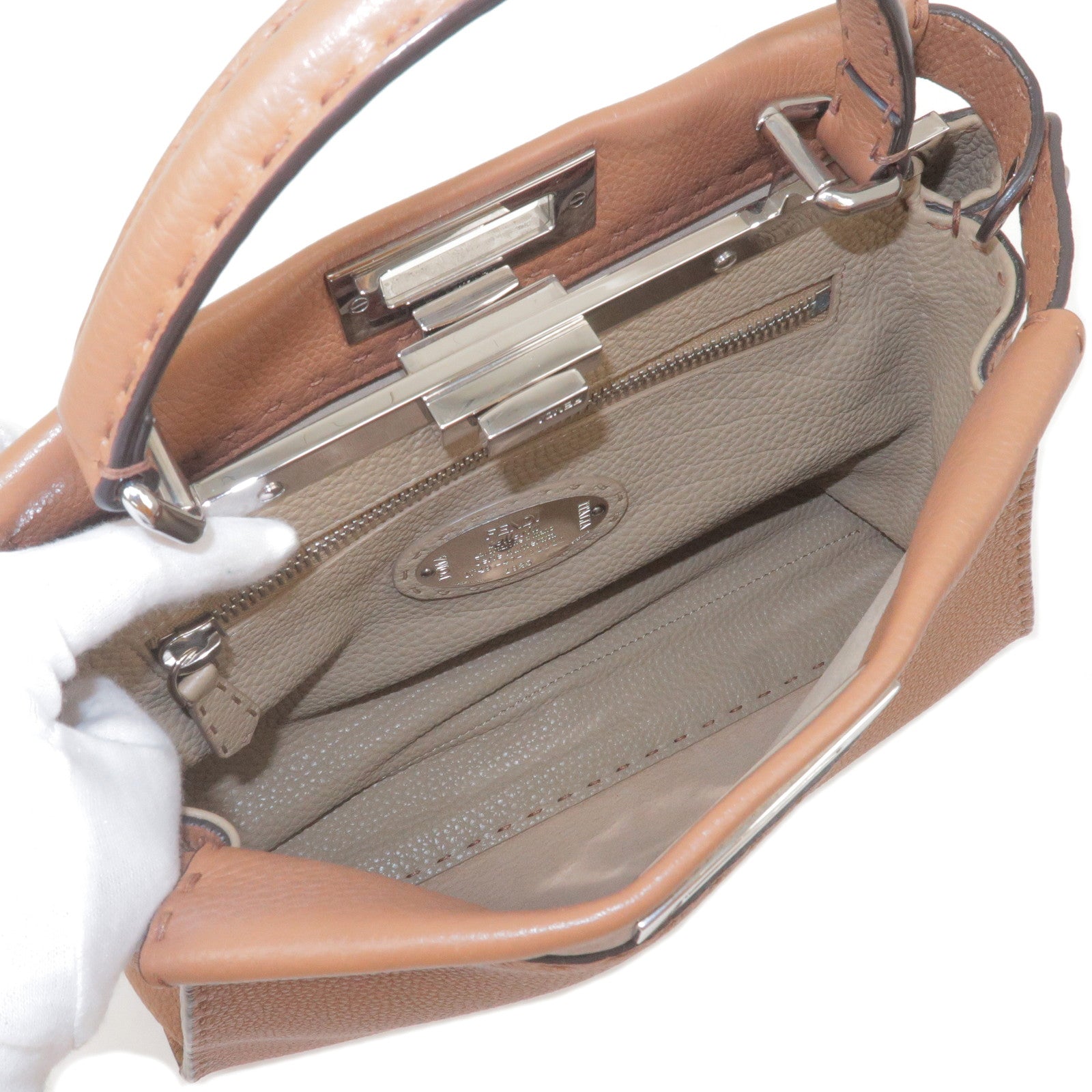 FENDI Selleria Peekaboo Regular Leather 2Way Shoulder Bag 8BN290