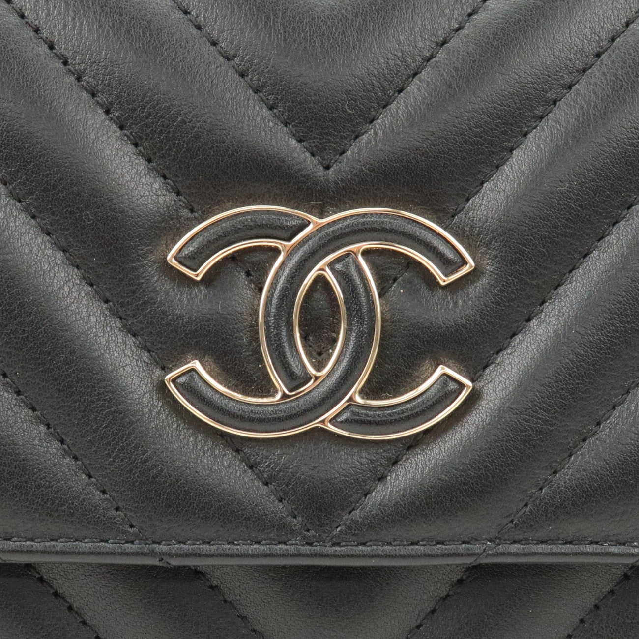 CHANEL Matelasse Lamb Skin Chevron Chain Shoulder Bag Black AS0260